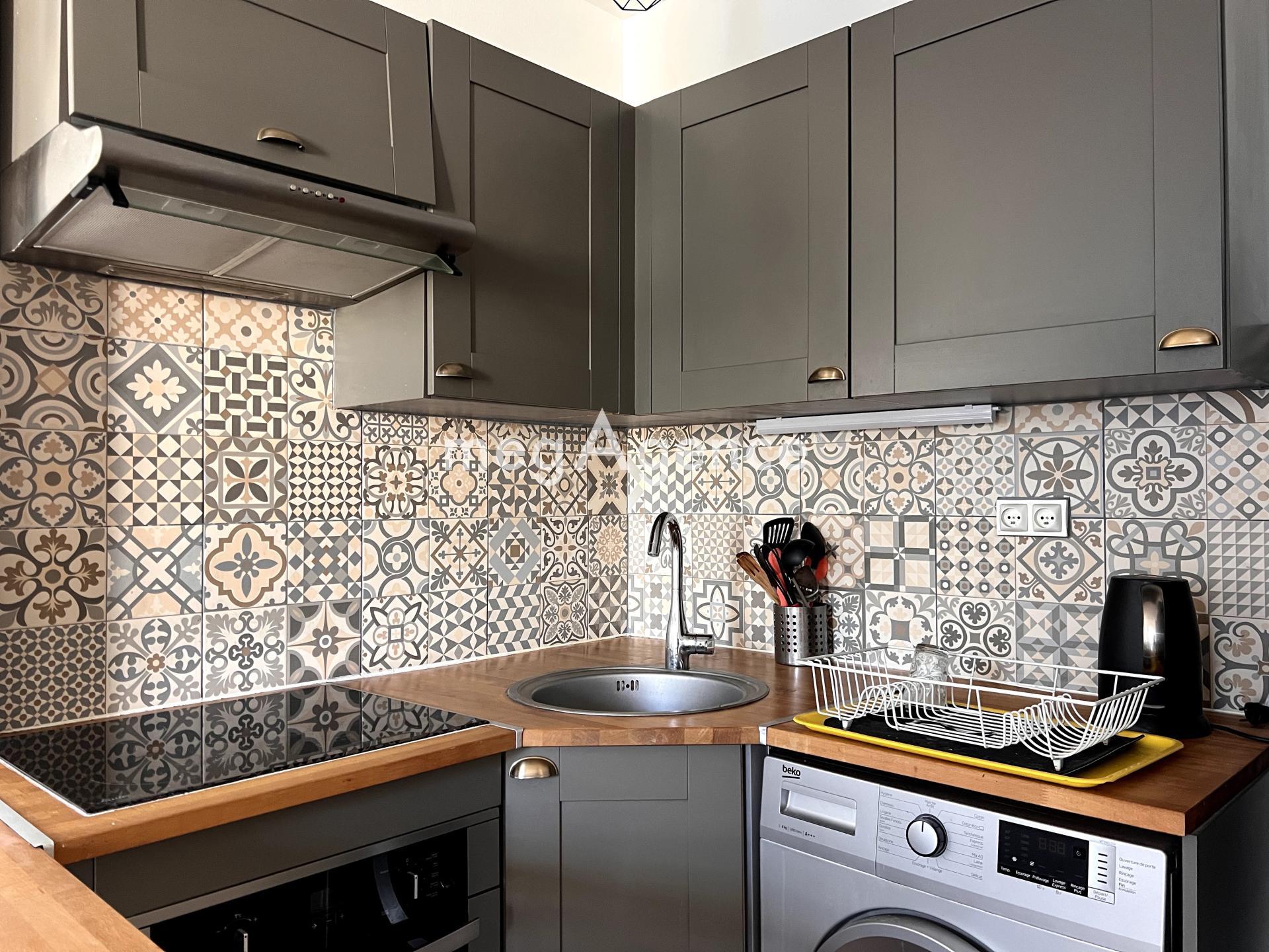 Miniature photo - 4 / 12