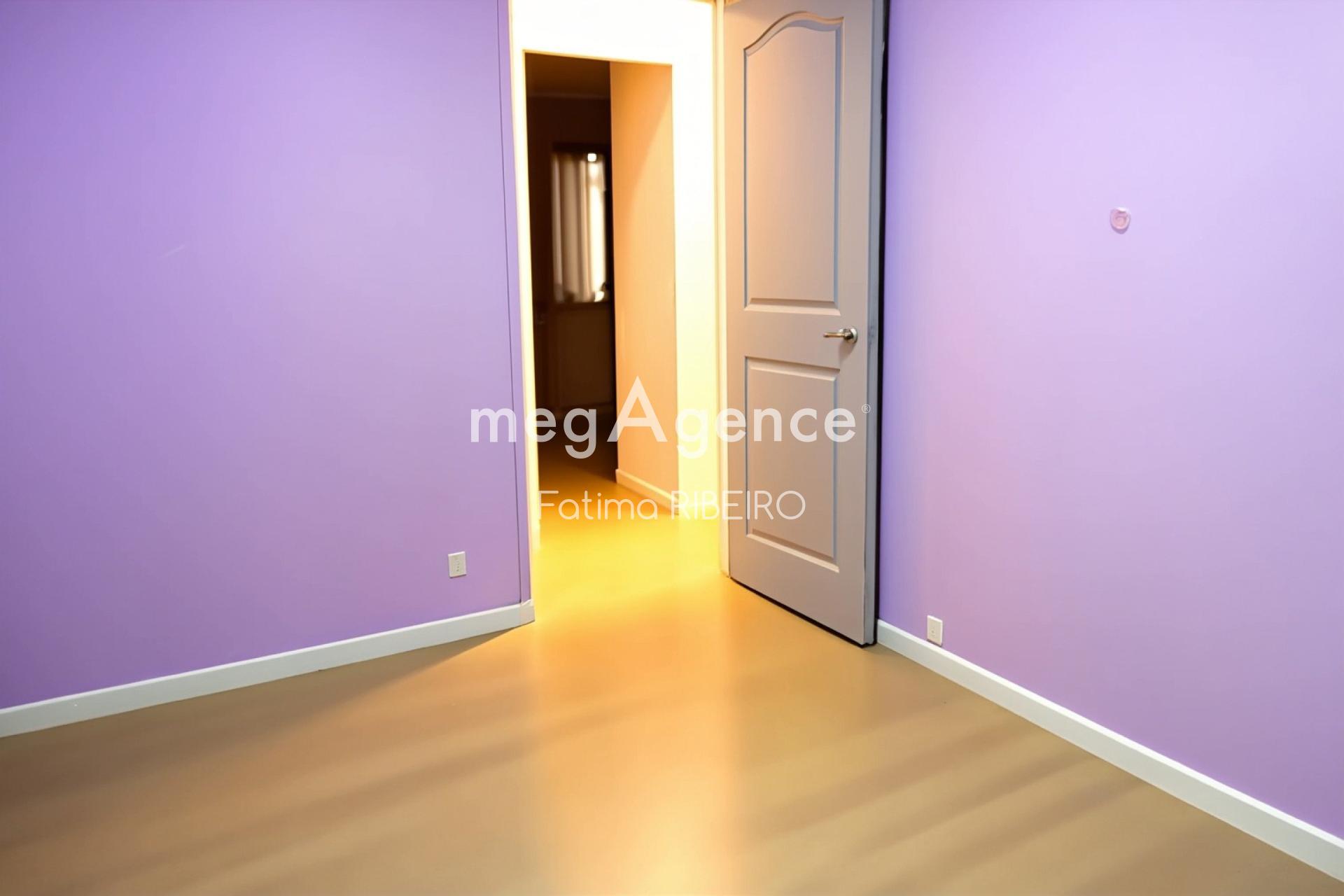 Miniature photo - 10 / 15