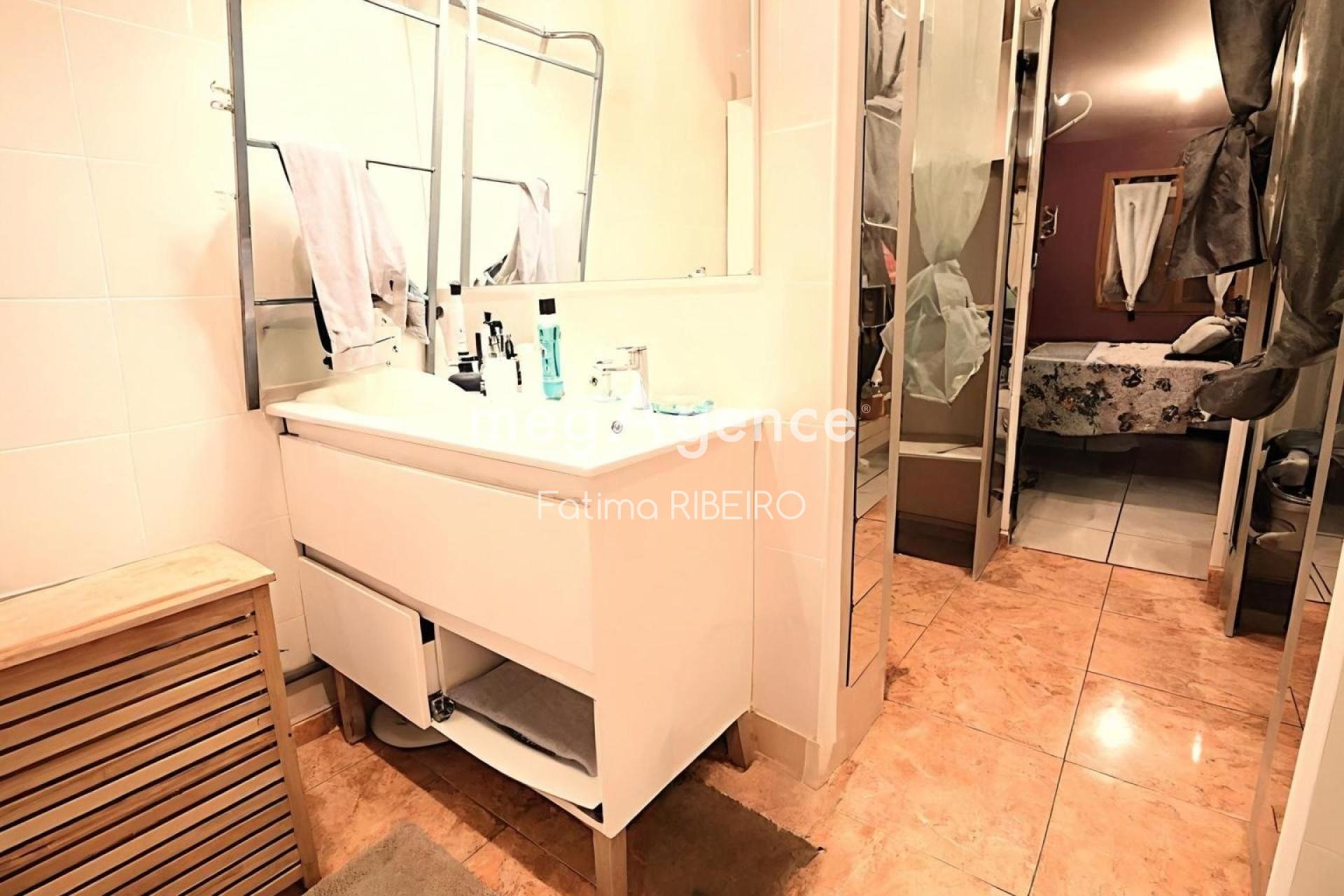 Miniature photo - 7 / 15