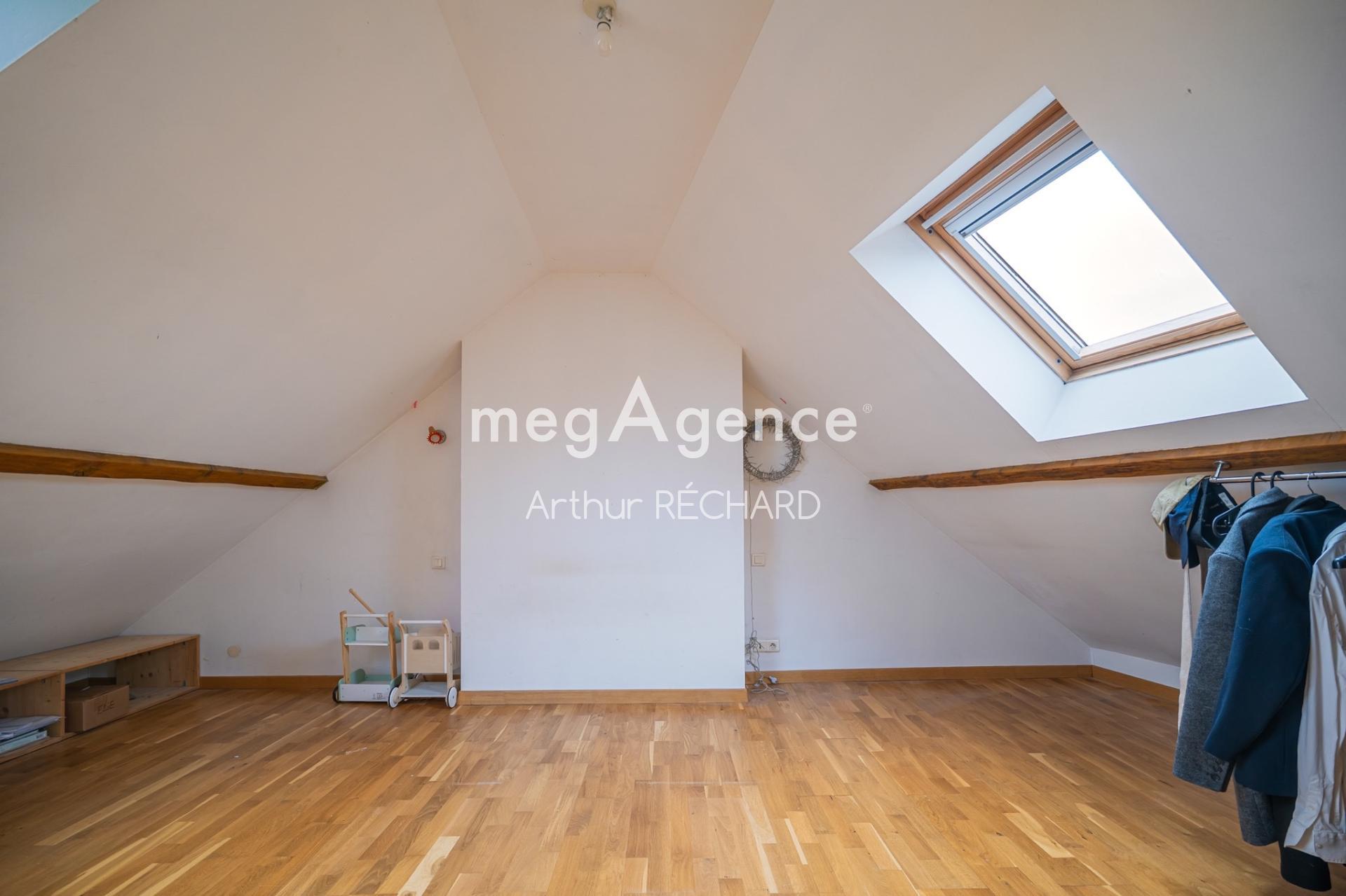 Miniature photo - 8 / 10