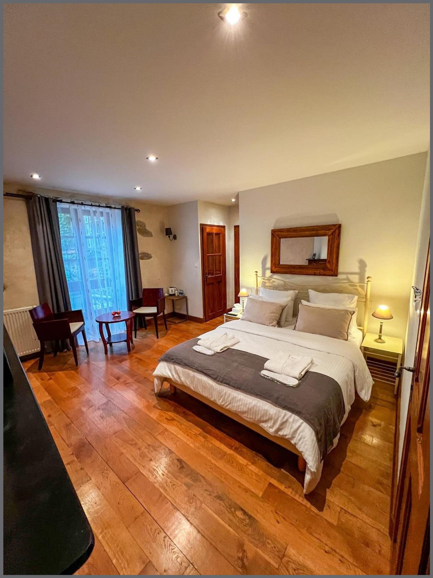 Miniature photo - 8 / 9