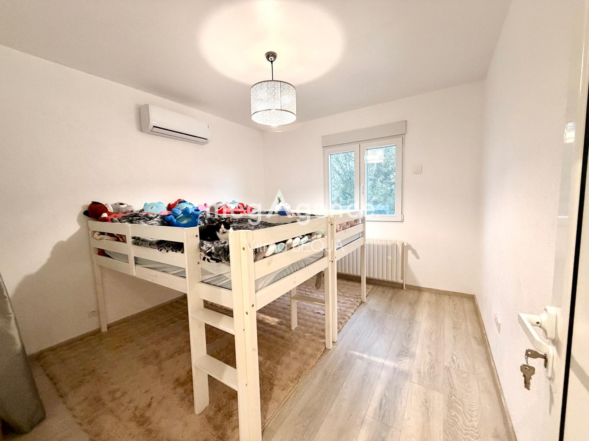 Miniature photo - 10 / 17