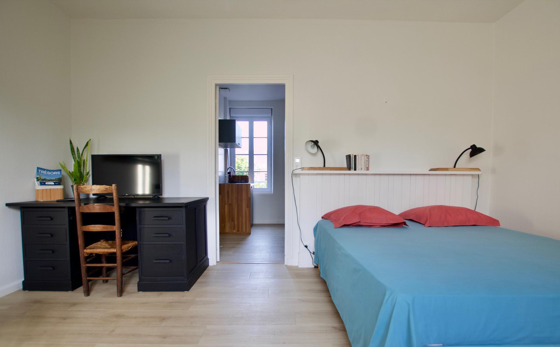 Miniature photo - 2 / 5