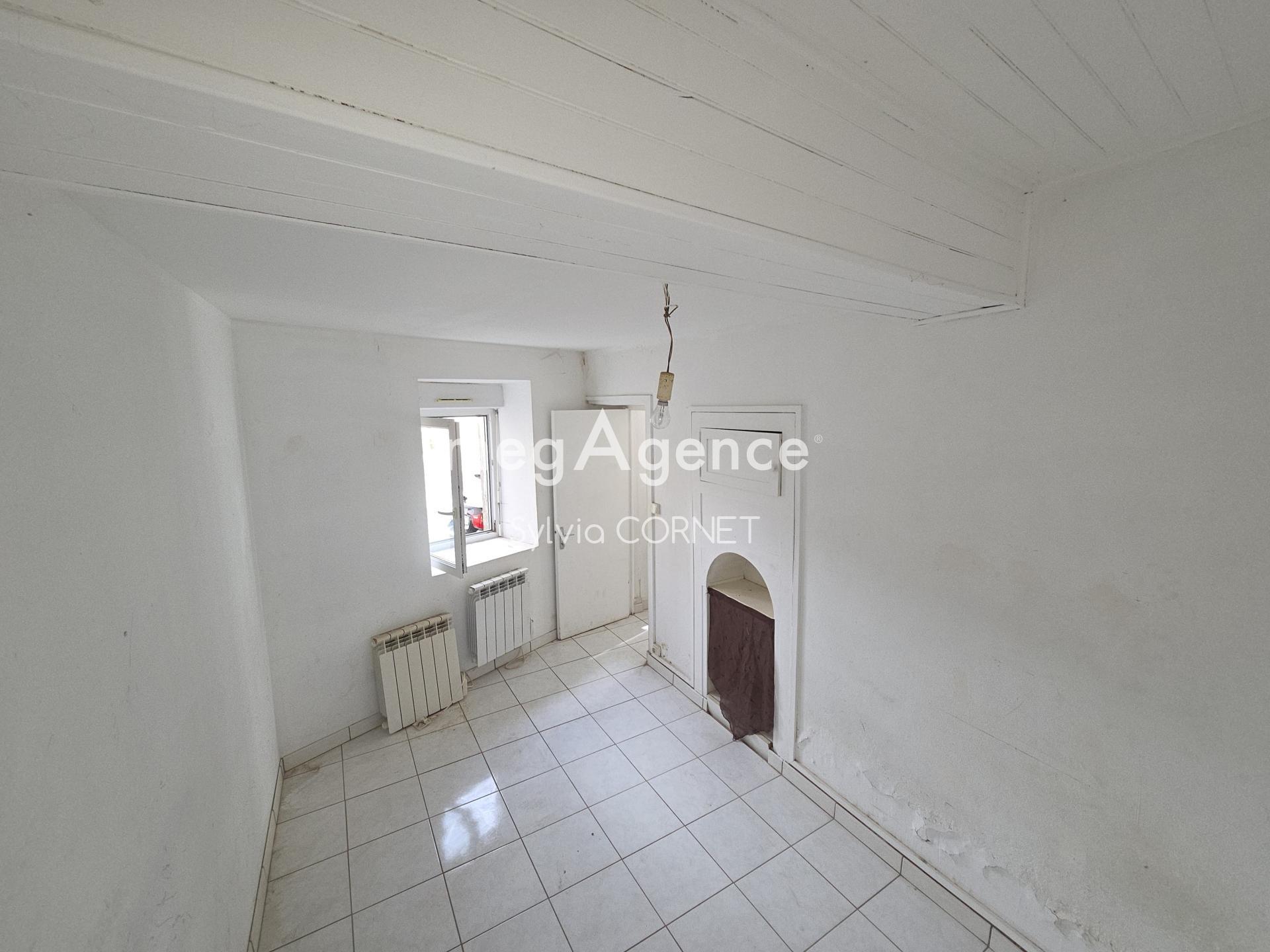 Miniature photo - 2 / 6