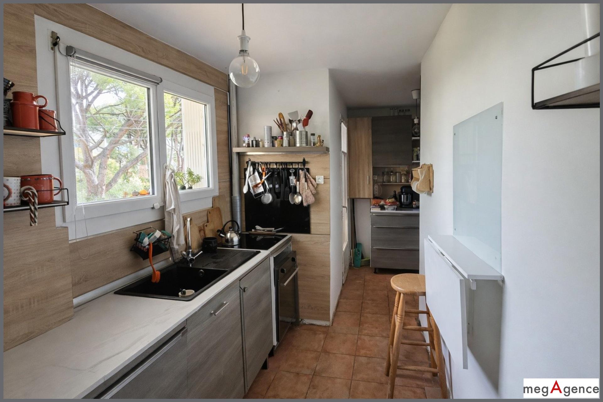 Miniature photo - 3 / 8