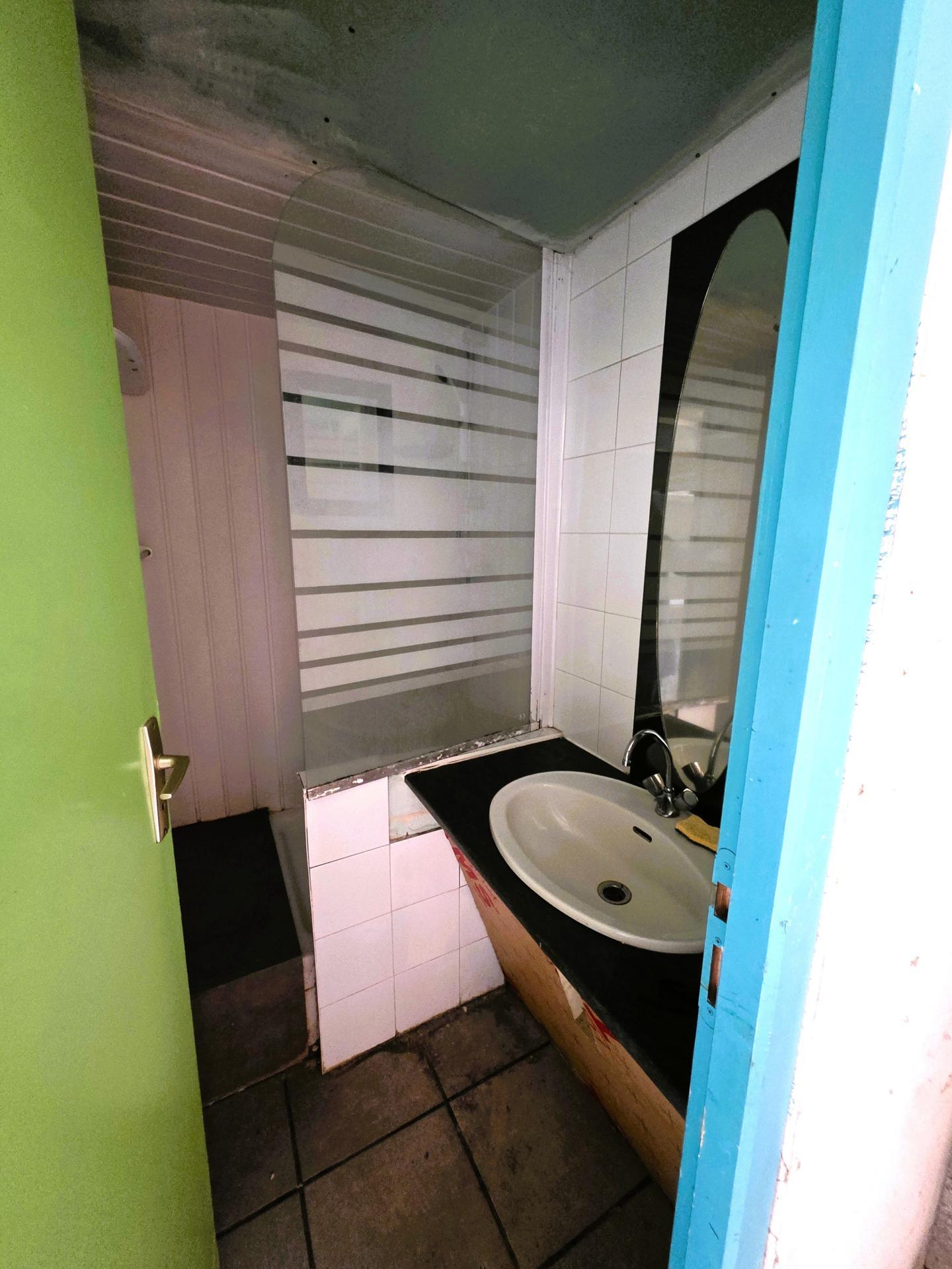 Miniature photo - 6 / 6