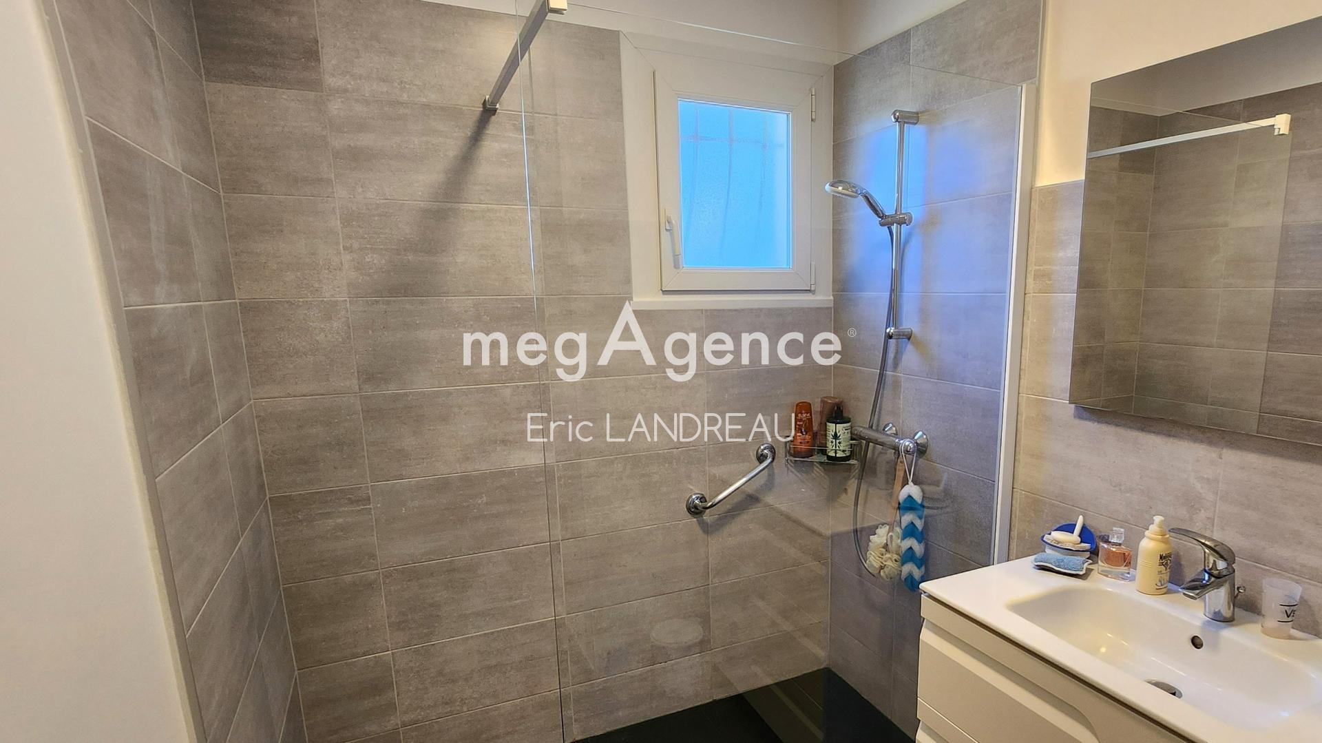 Miniature photo - 4 / 16