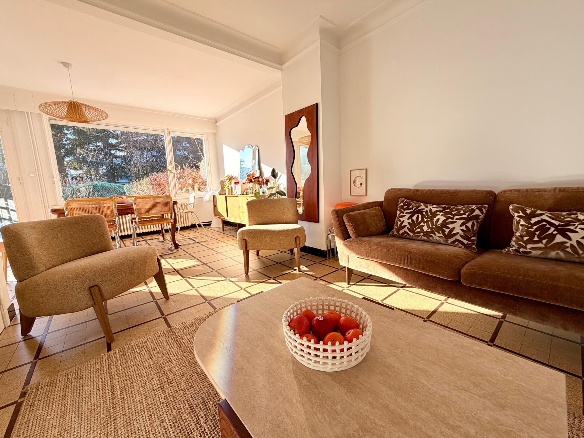 Miniature photo - 4 / 10