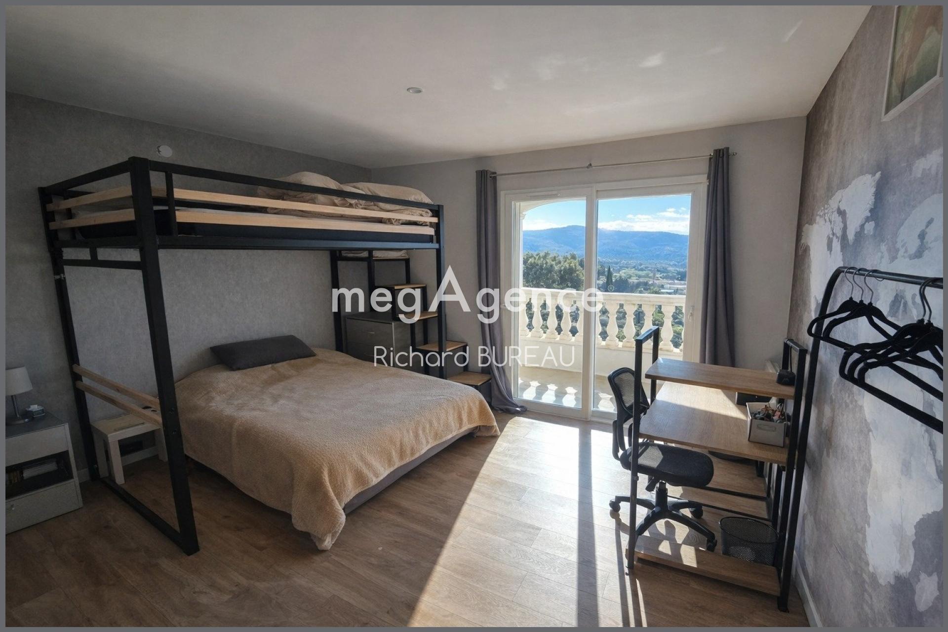 Miniature photo - 7 / 11