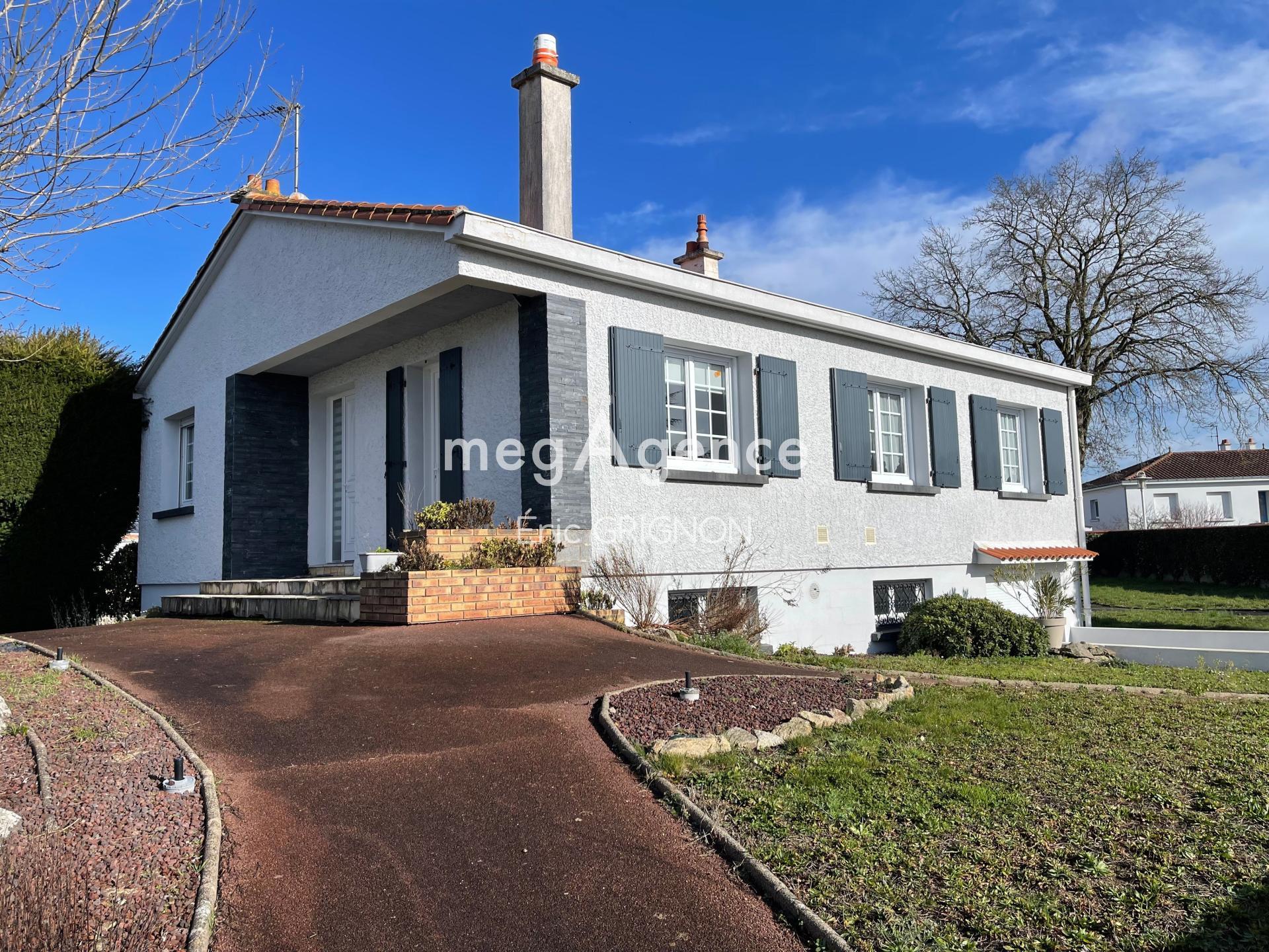 Miniature photo - 2 / 14