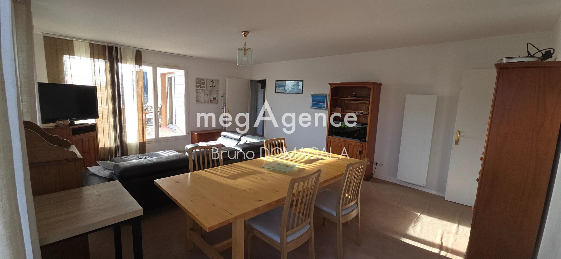 Miniature photo - 2 / 17