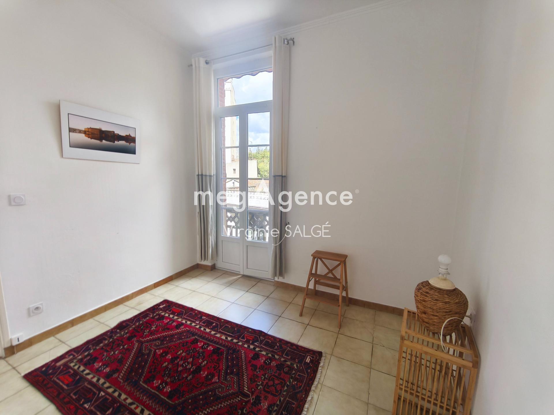 Miniature photo - 6 / 8