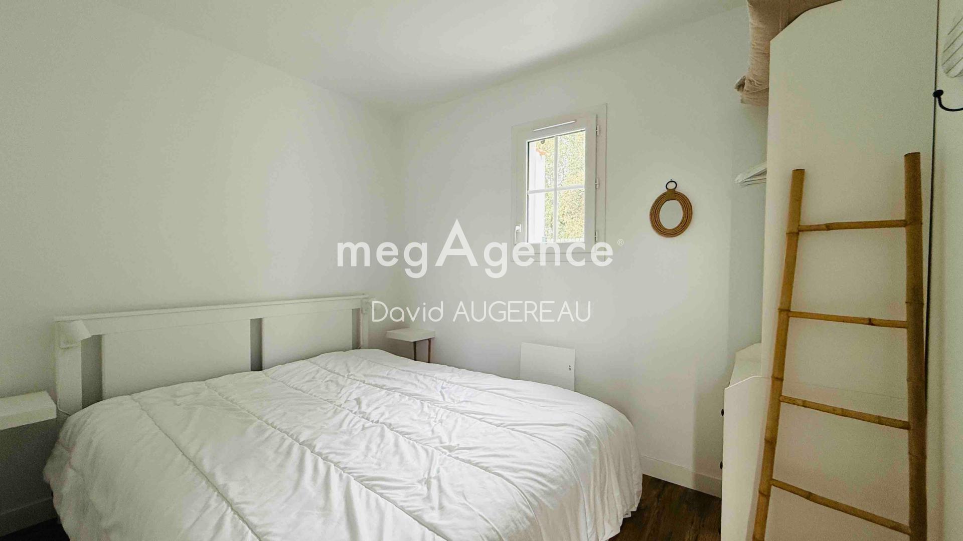 Miniature photo - 16 / 17