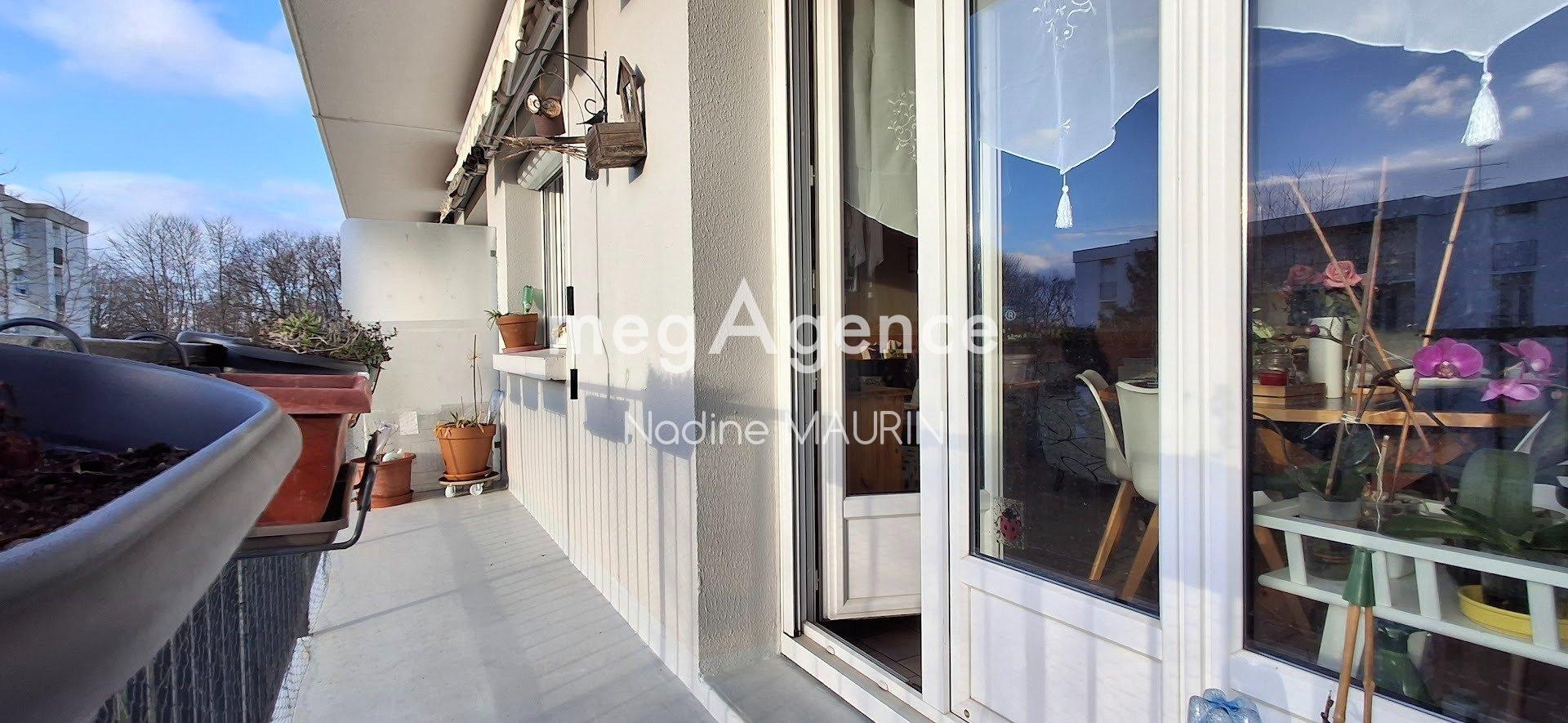 Miniature photo - 2 / 9