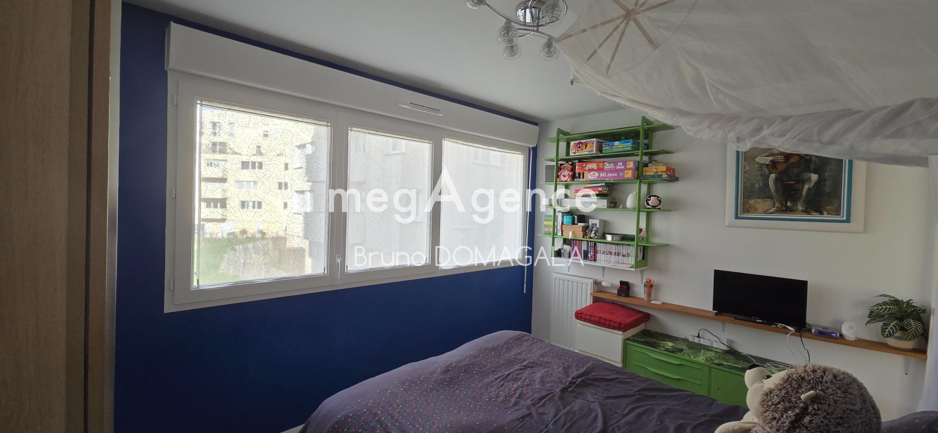 Miniature photo - 7 / 10