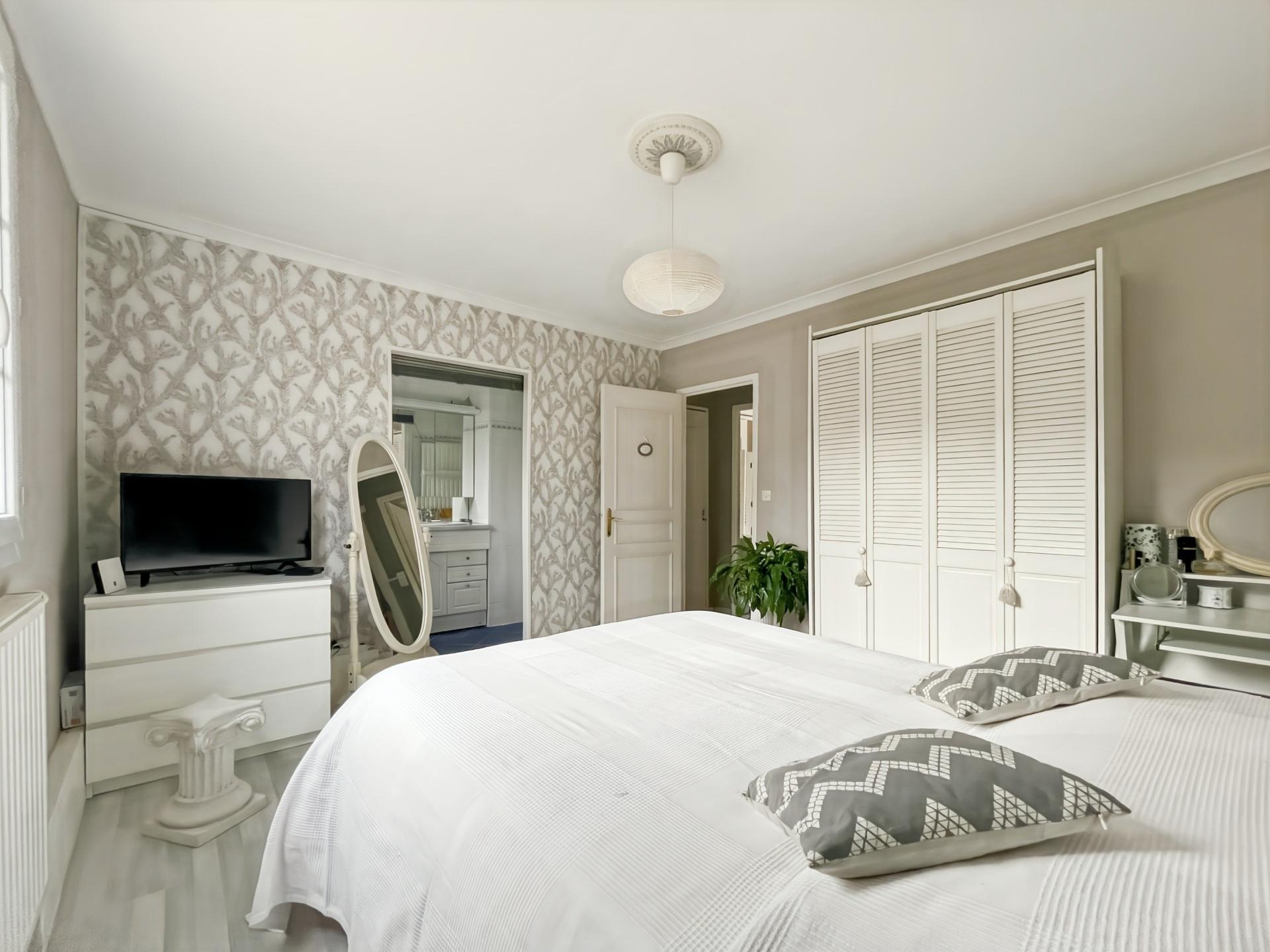 Miniature photo - 7 / 14