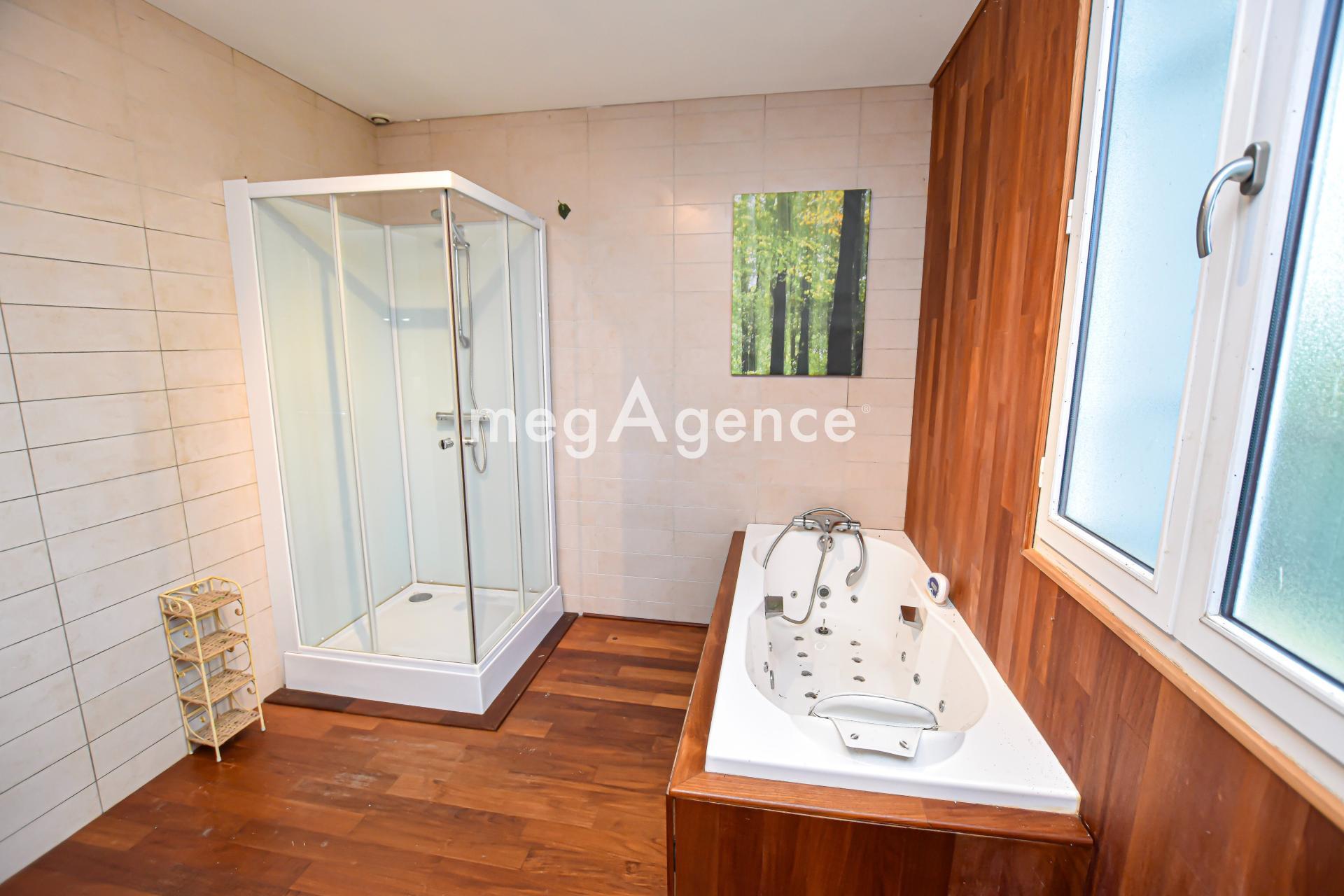 Miniature photo - 12 / 20