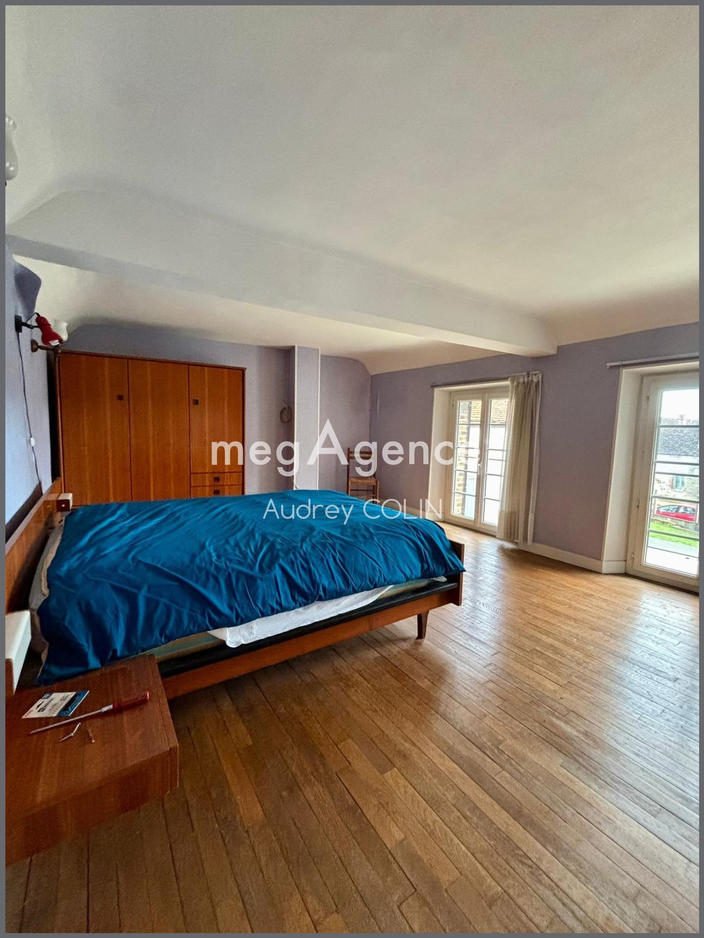 Miniature photo - 6 / 10