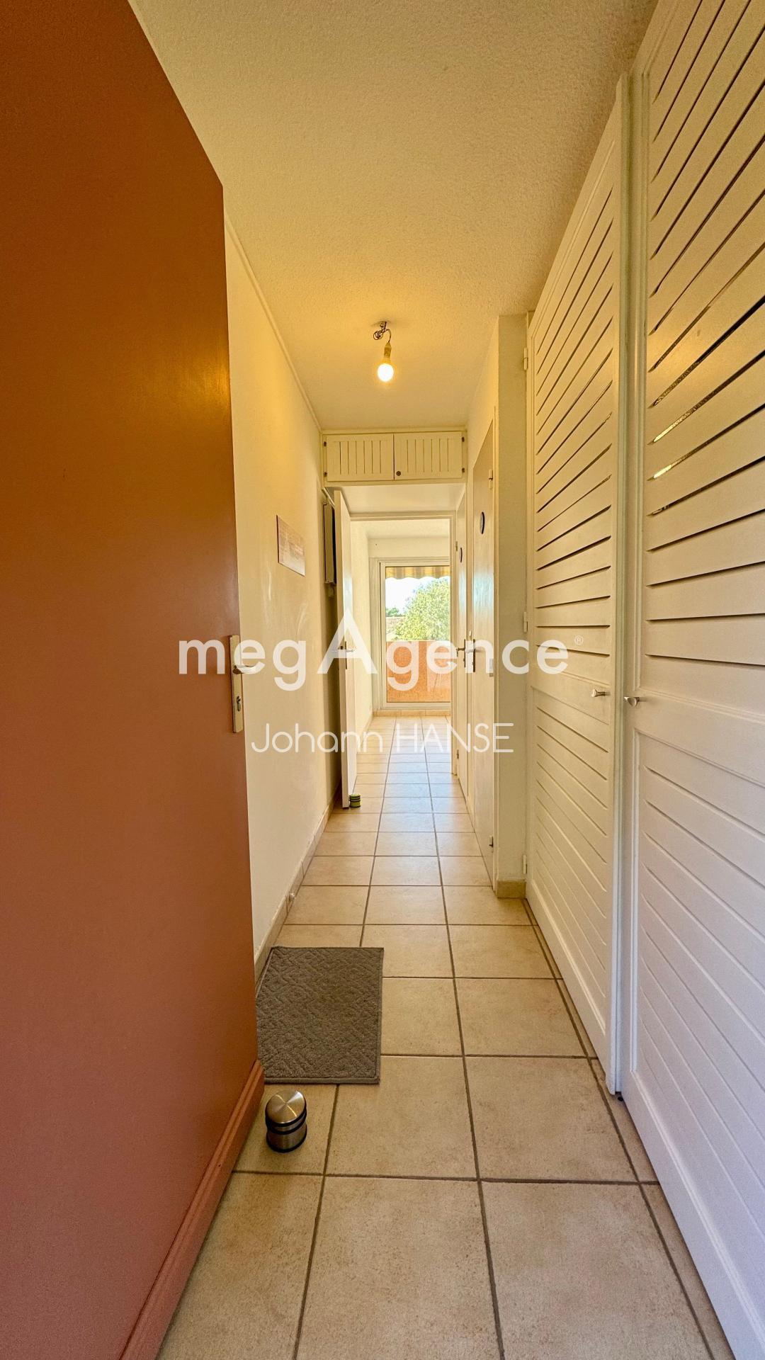 Miniature photo - 6 / 9