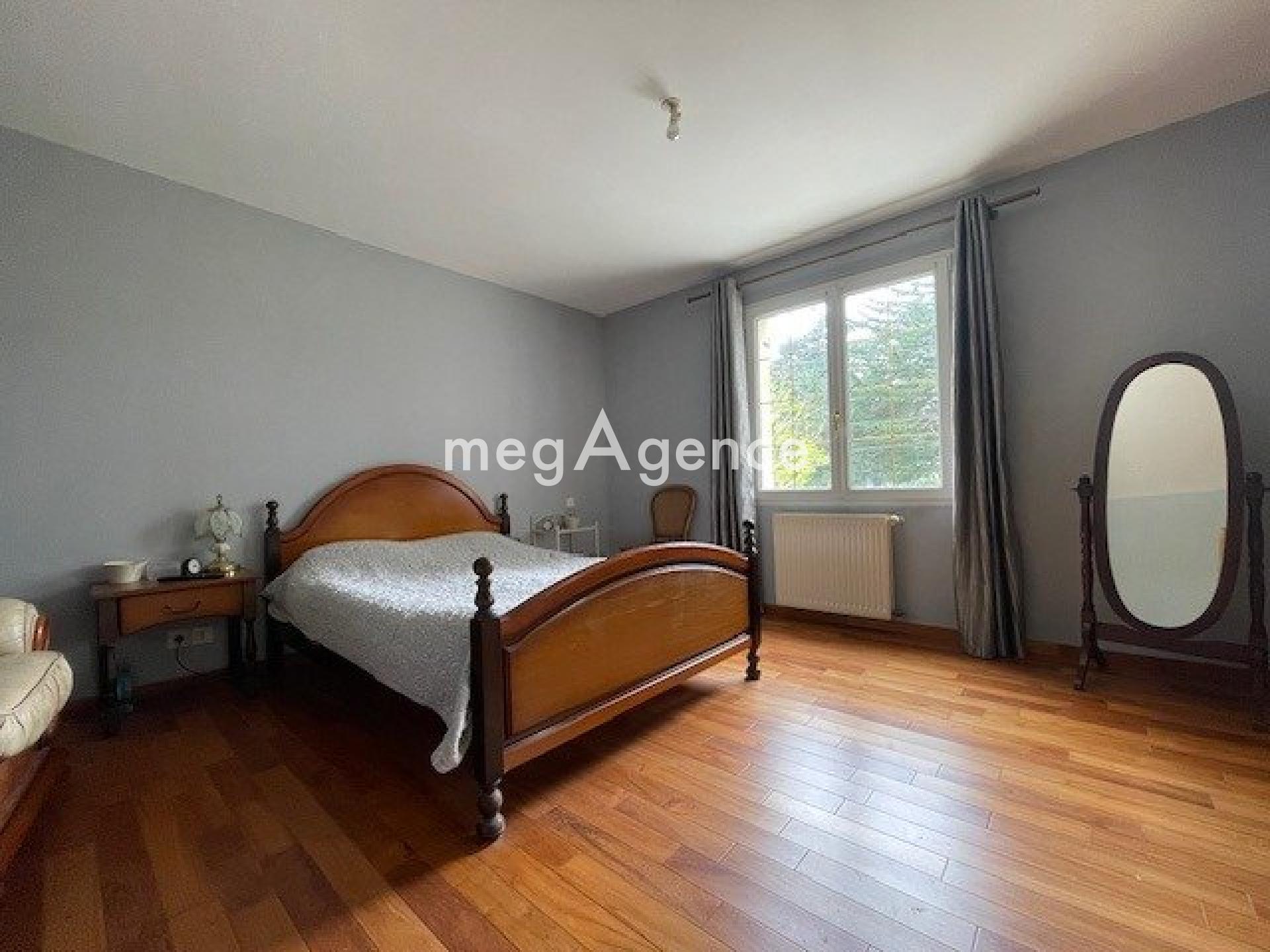 Miniature photo - 8 / 12