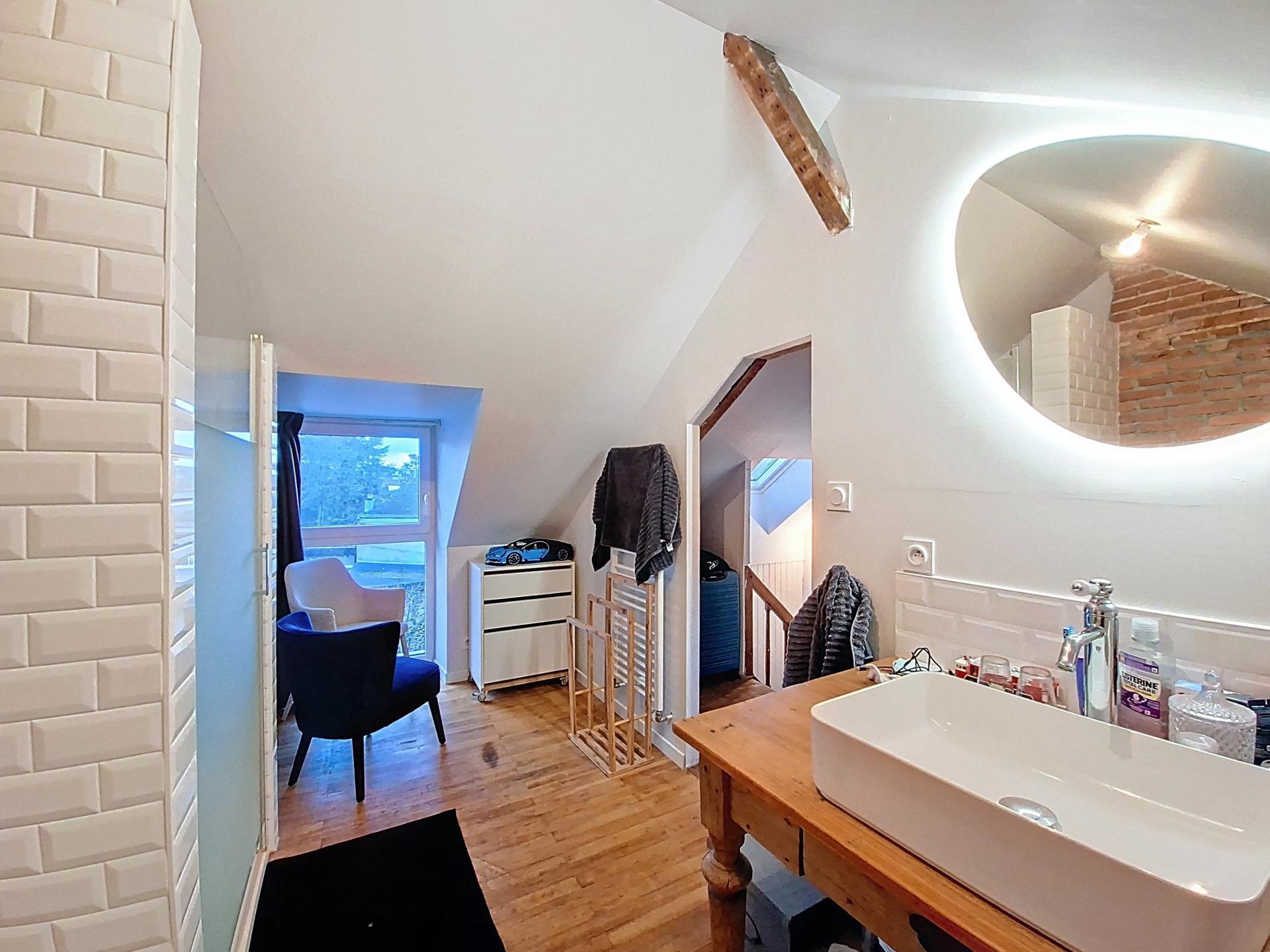 Miniature photo - 16 / 16