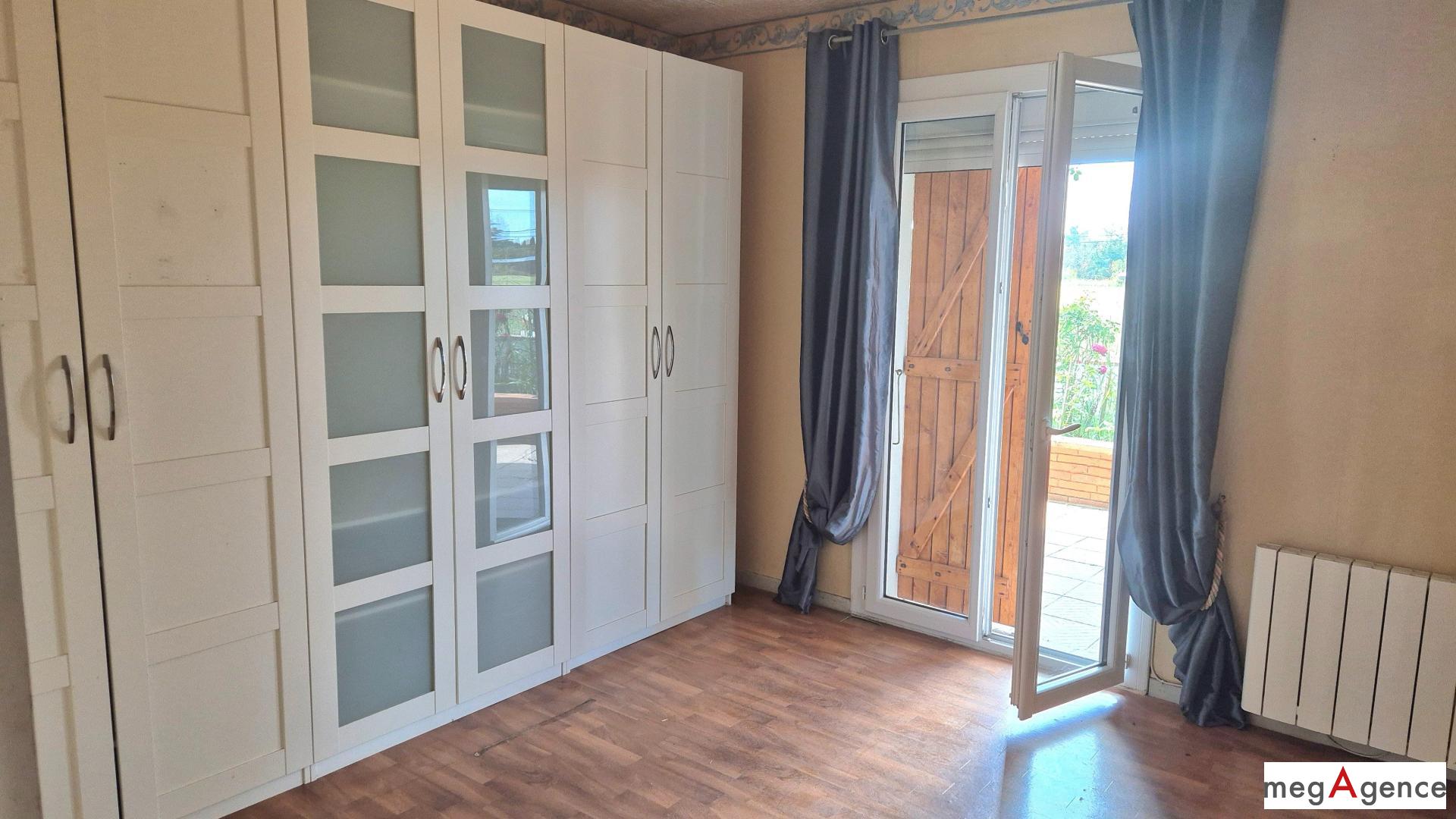 Miniature photo - 5 / 10