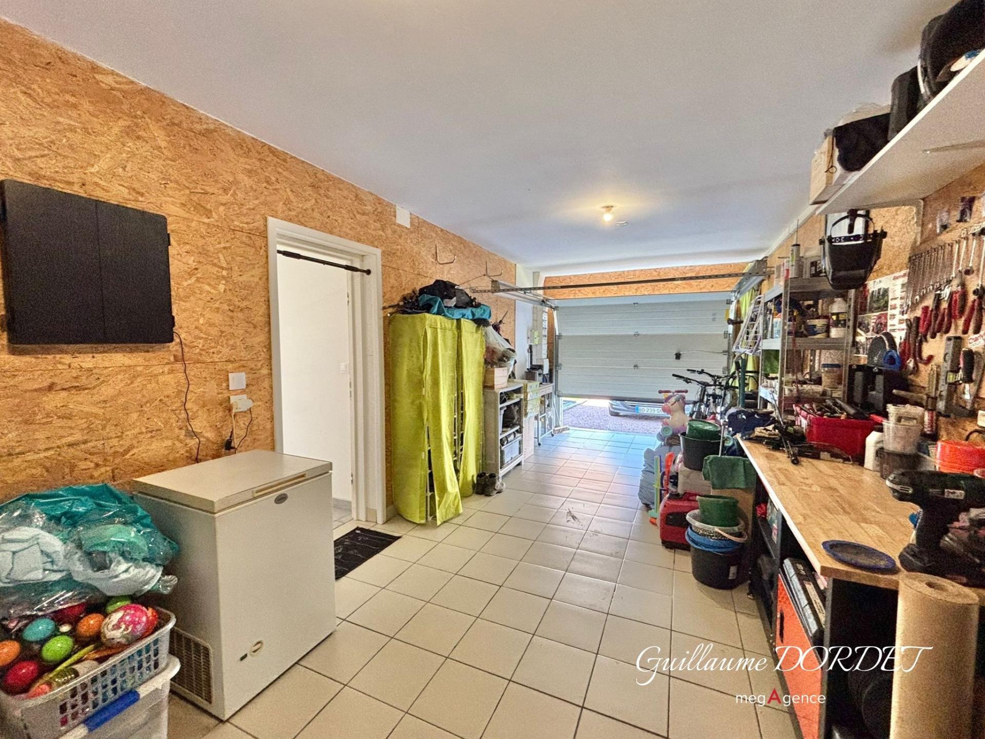 Miniature photo - 16 / 16