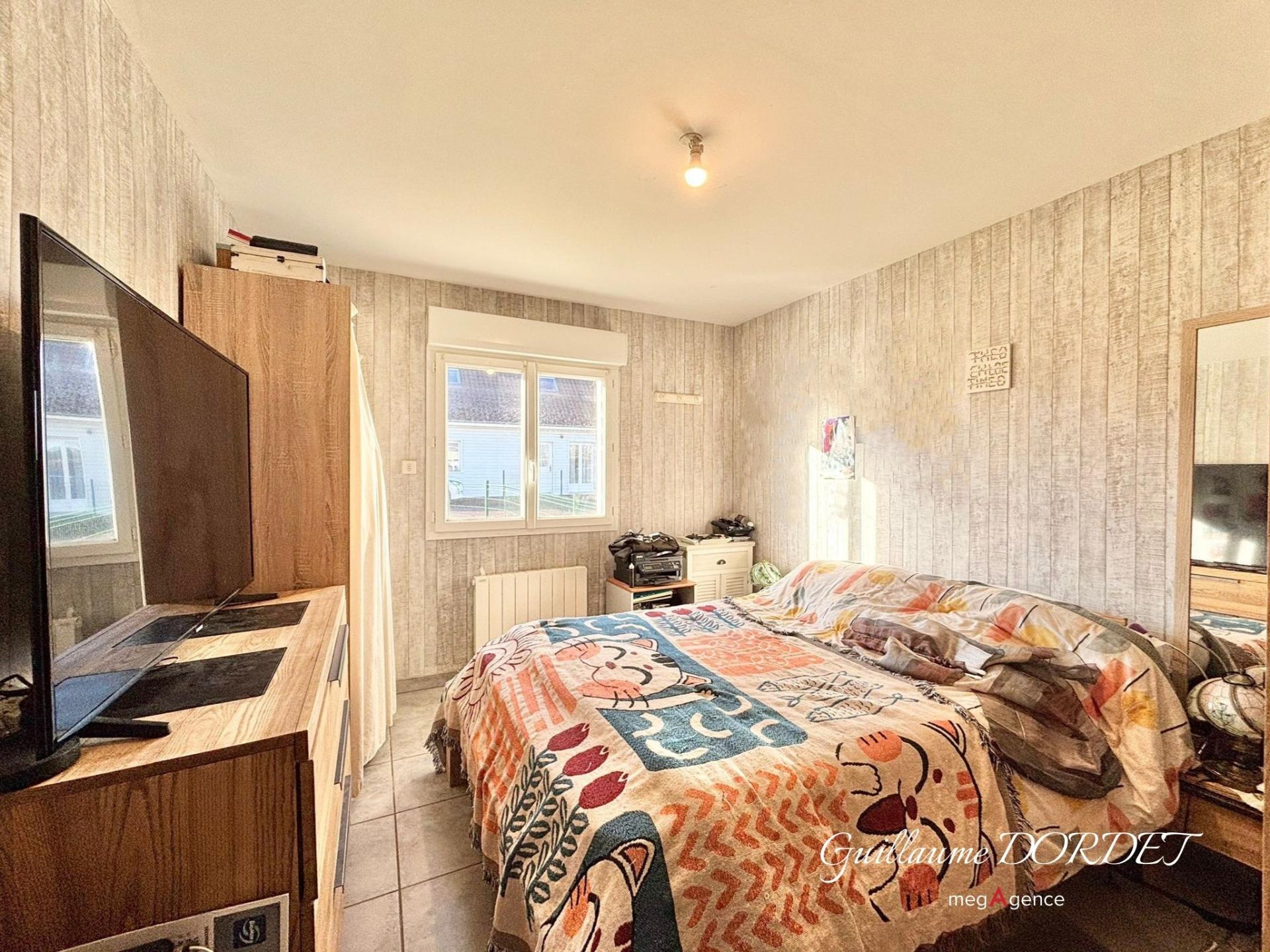 Miniature photo - 8 / 16