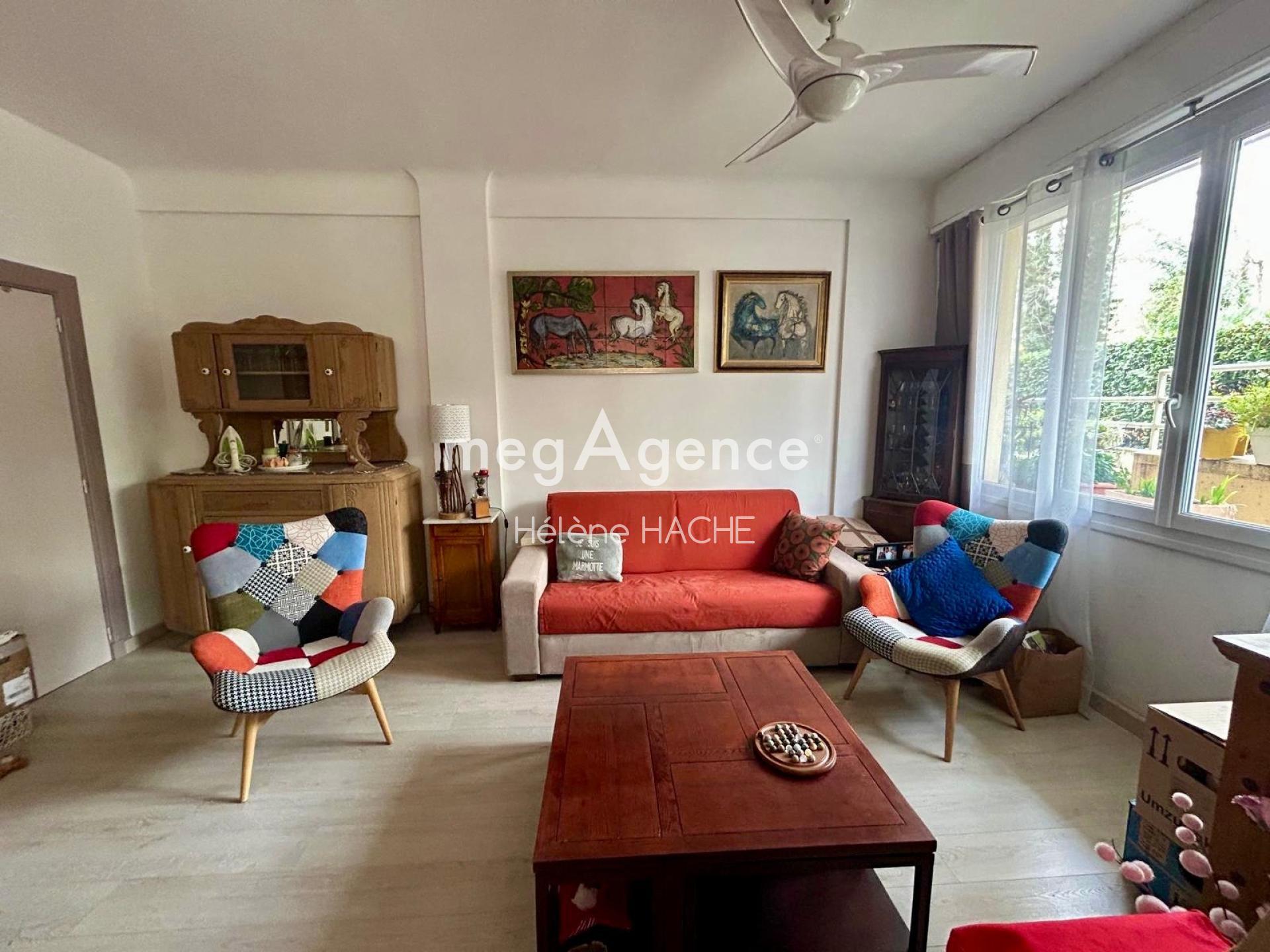 Miniature photo - 4 / 10