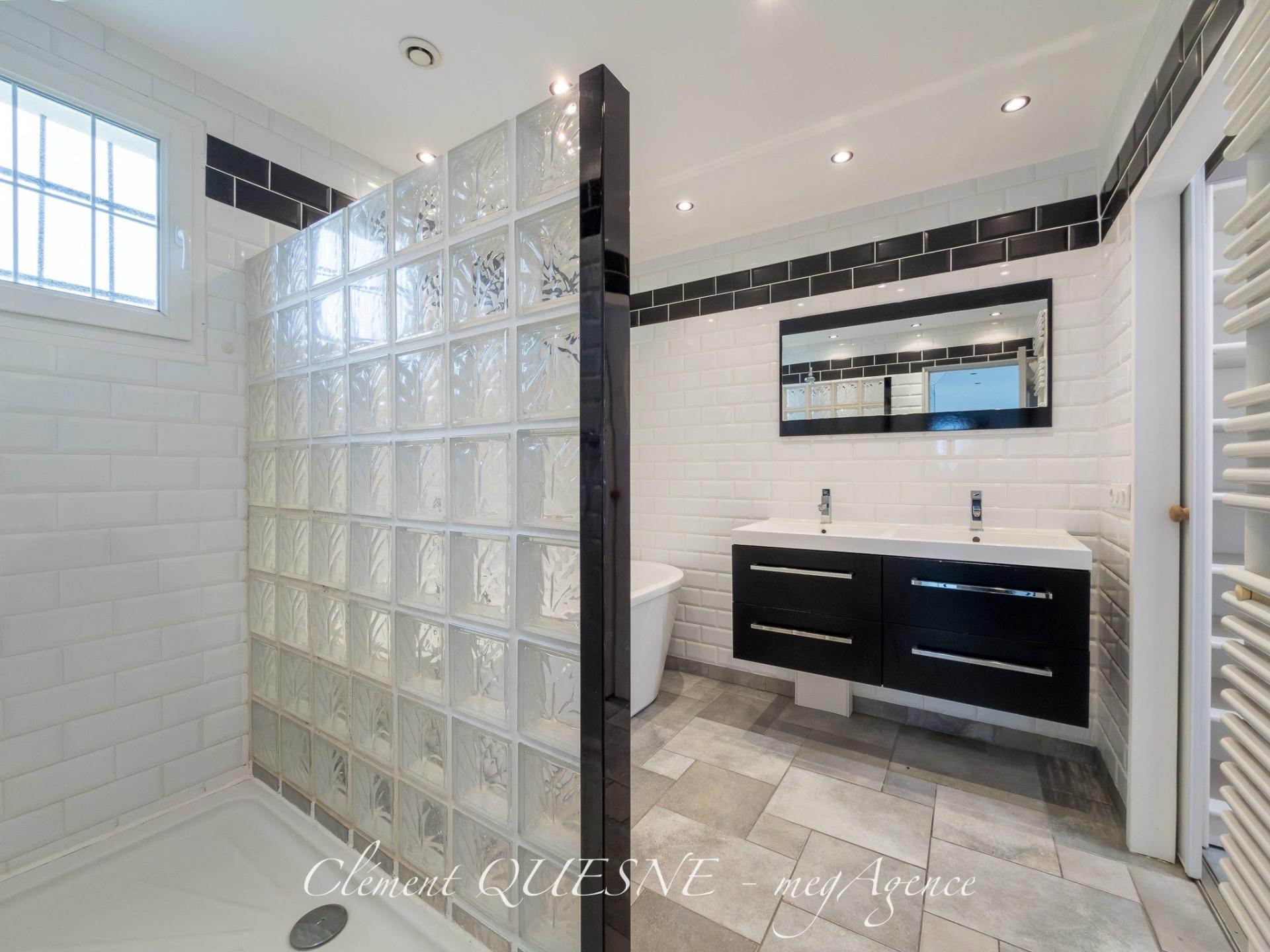 Miniature photo - 13 / 14