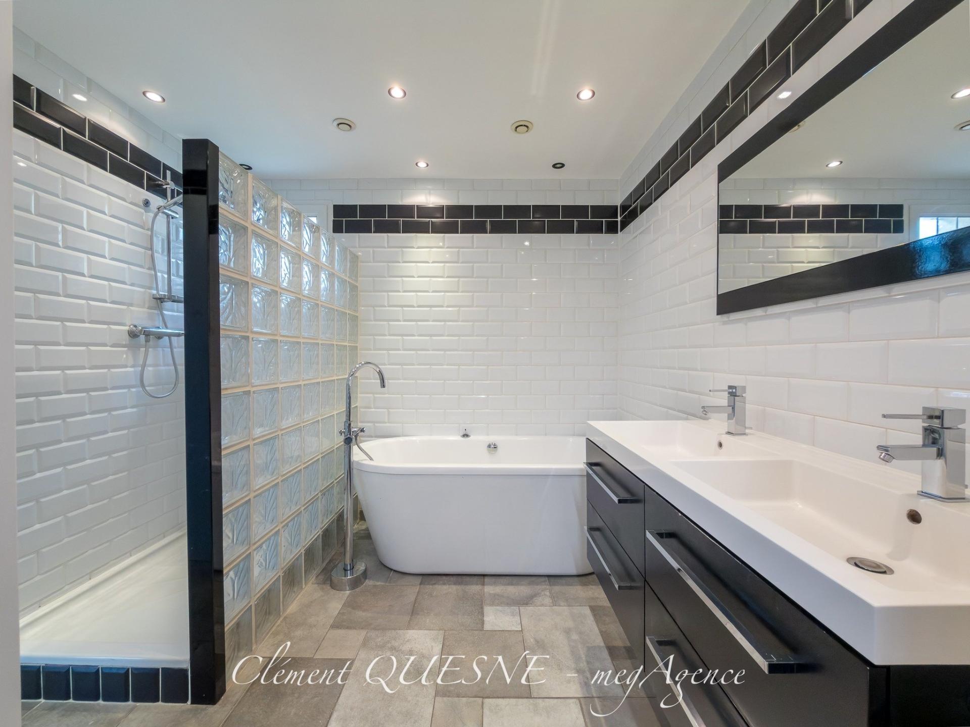 Miniature photo - 12 / 14