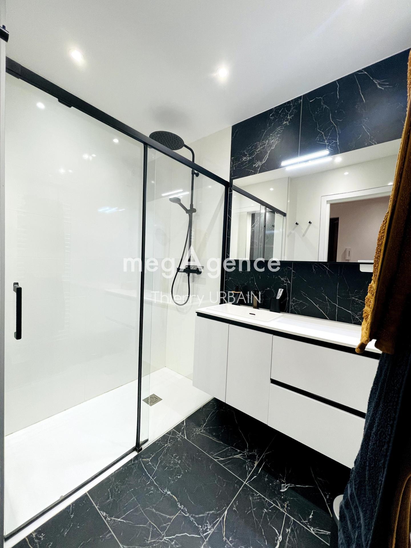 Miniature photo - 4 / 5