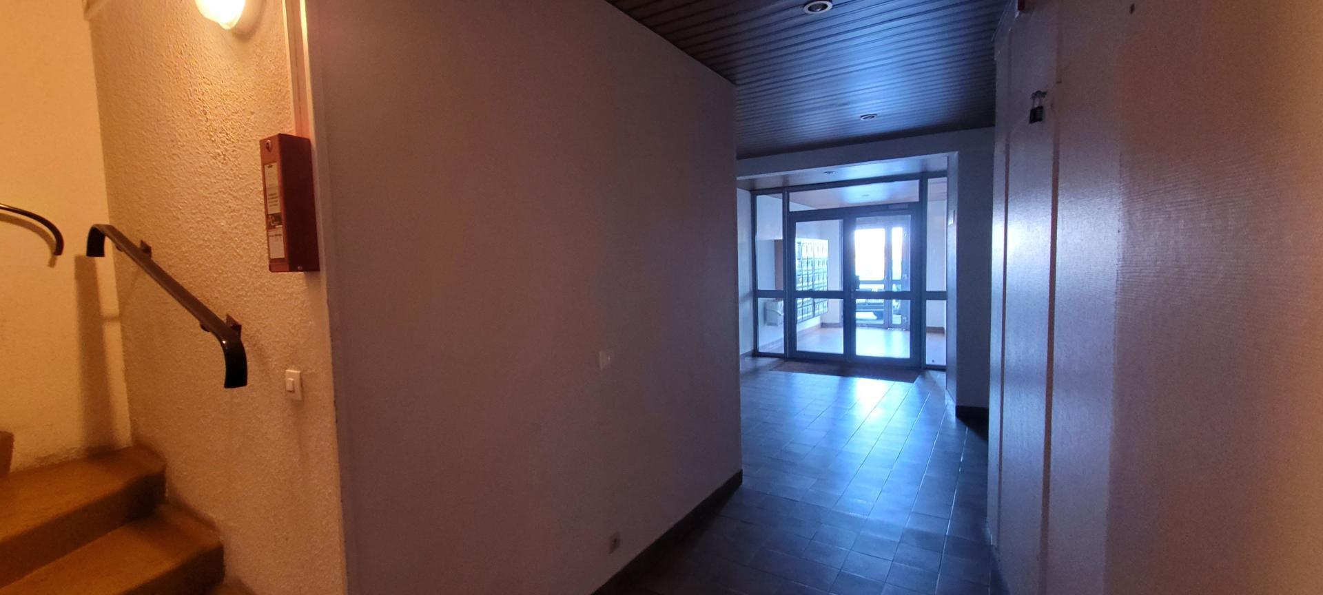 Miniature photo - 3 / 9