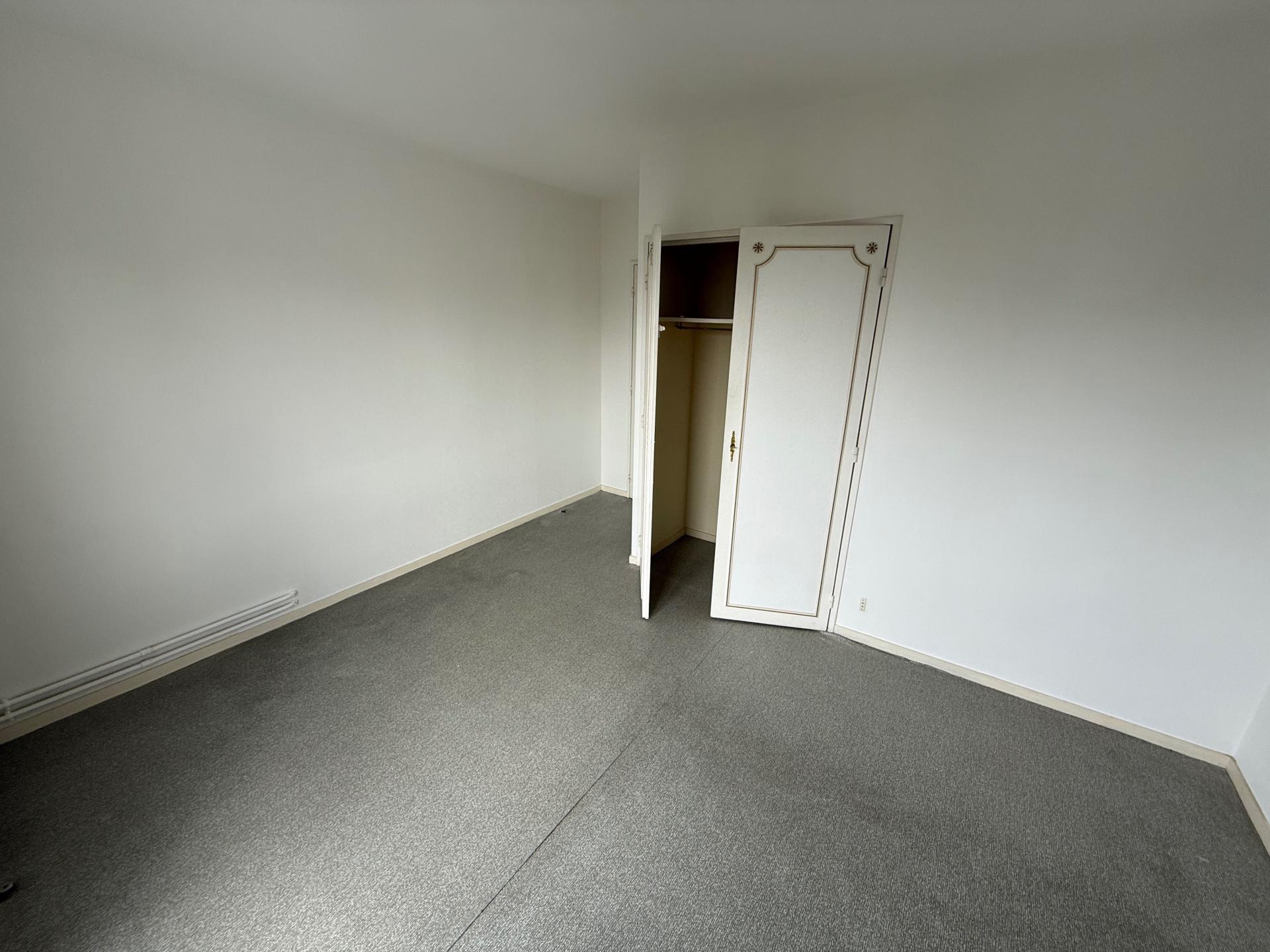 Miniature photo - 9 / 15