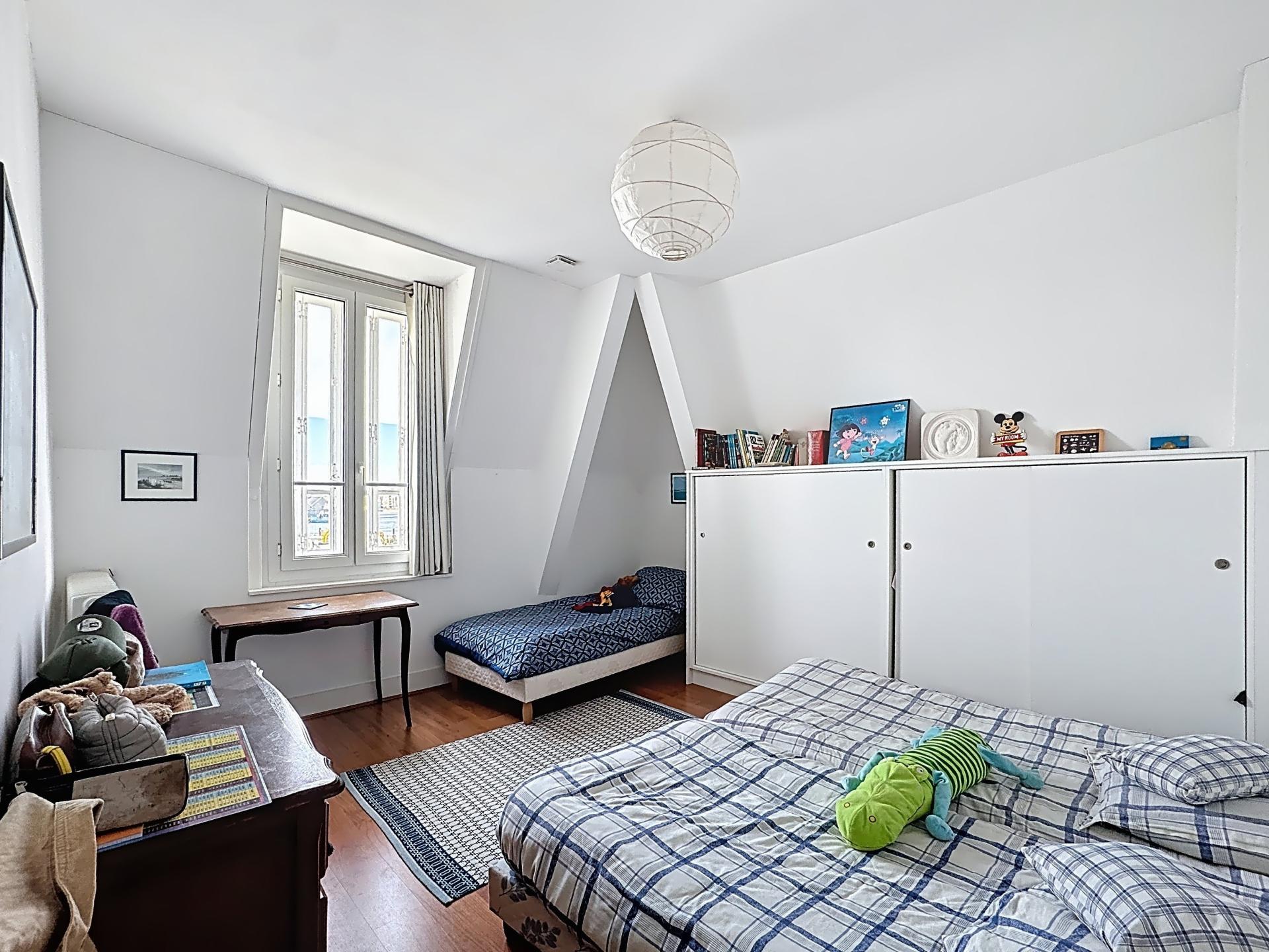 Miniature photo - 11 / 14