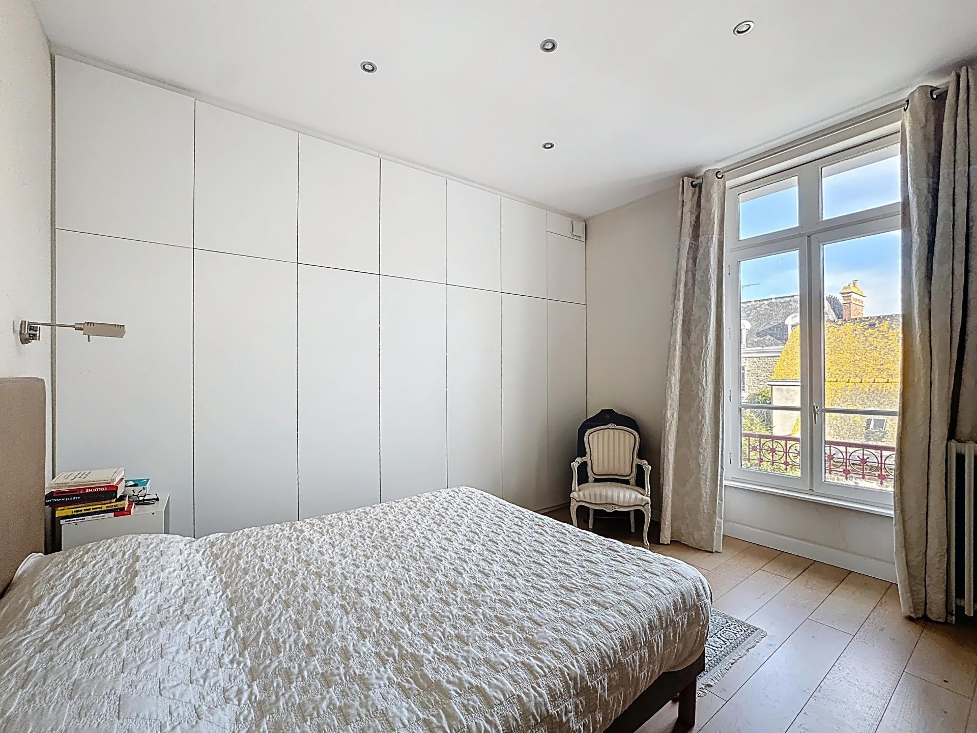 Miniature photo - 8 / 14