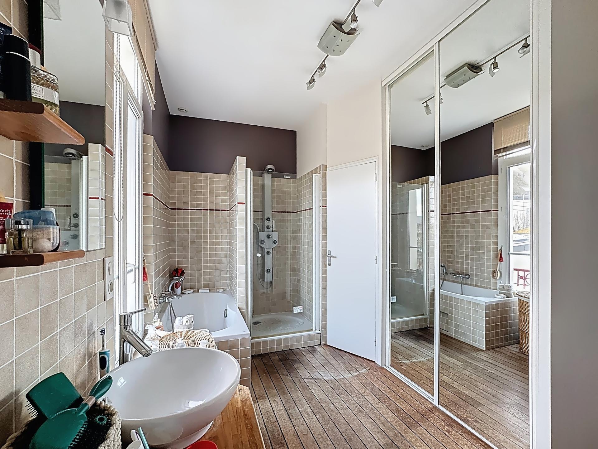 Miniature photo - 9 / 14