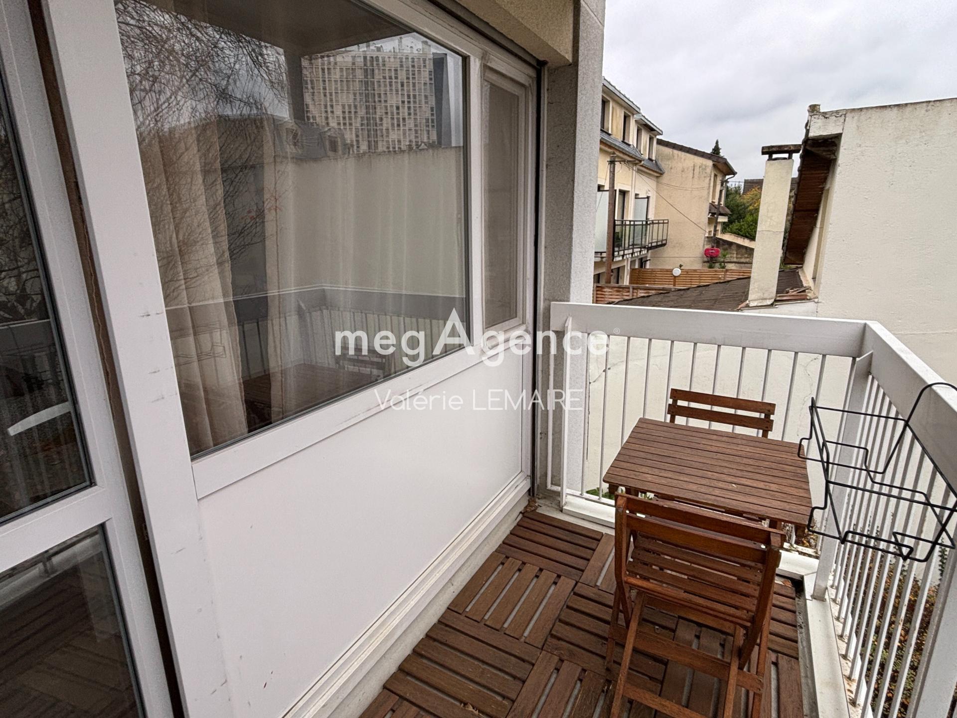 Miniature photo - 9 / 16