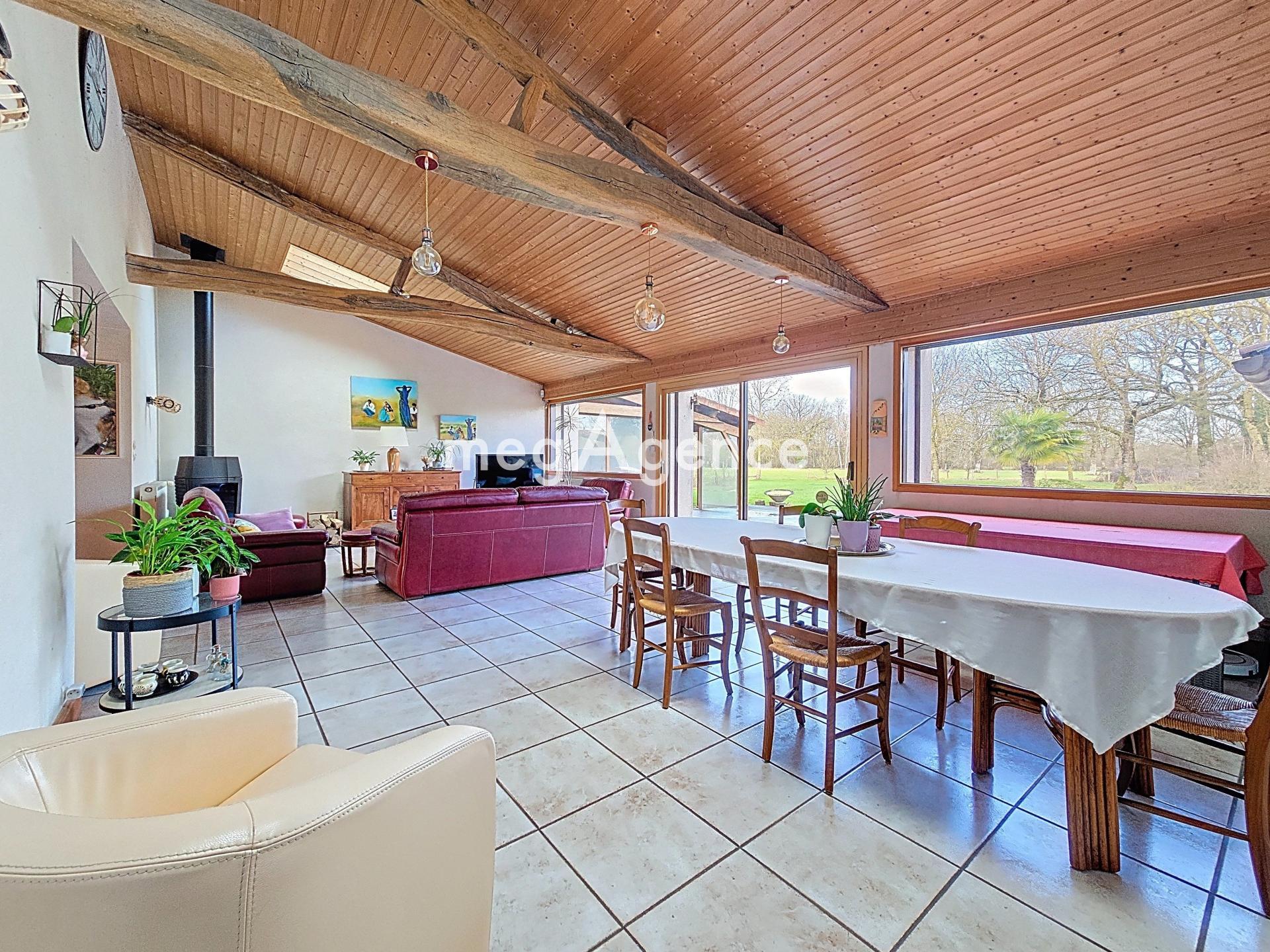 Miniature photo - 2 / 14