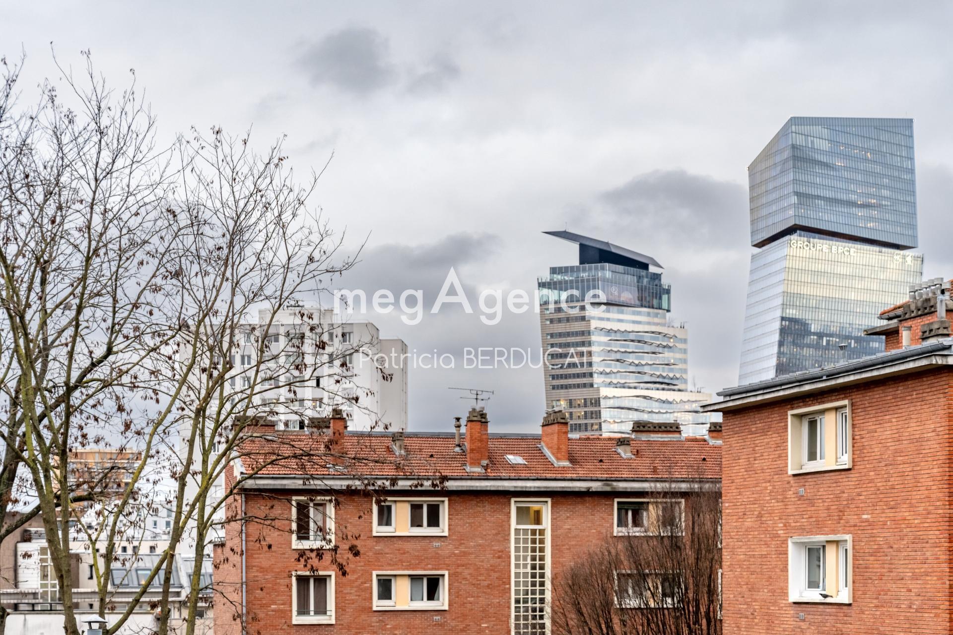 Miniature photo - 6 / 10