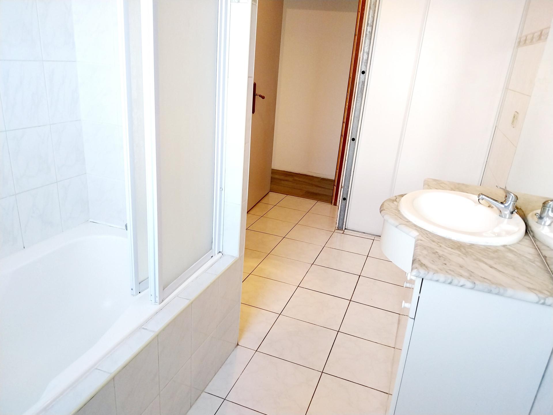 Miniature photo - 13 / 16