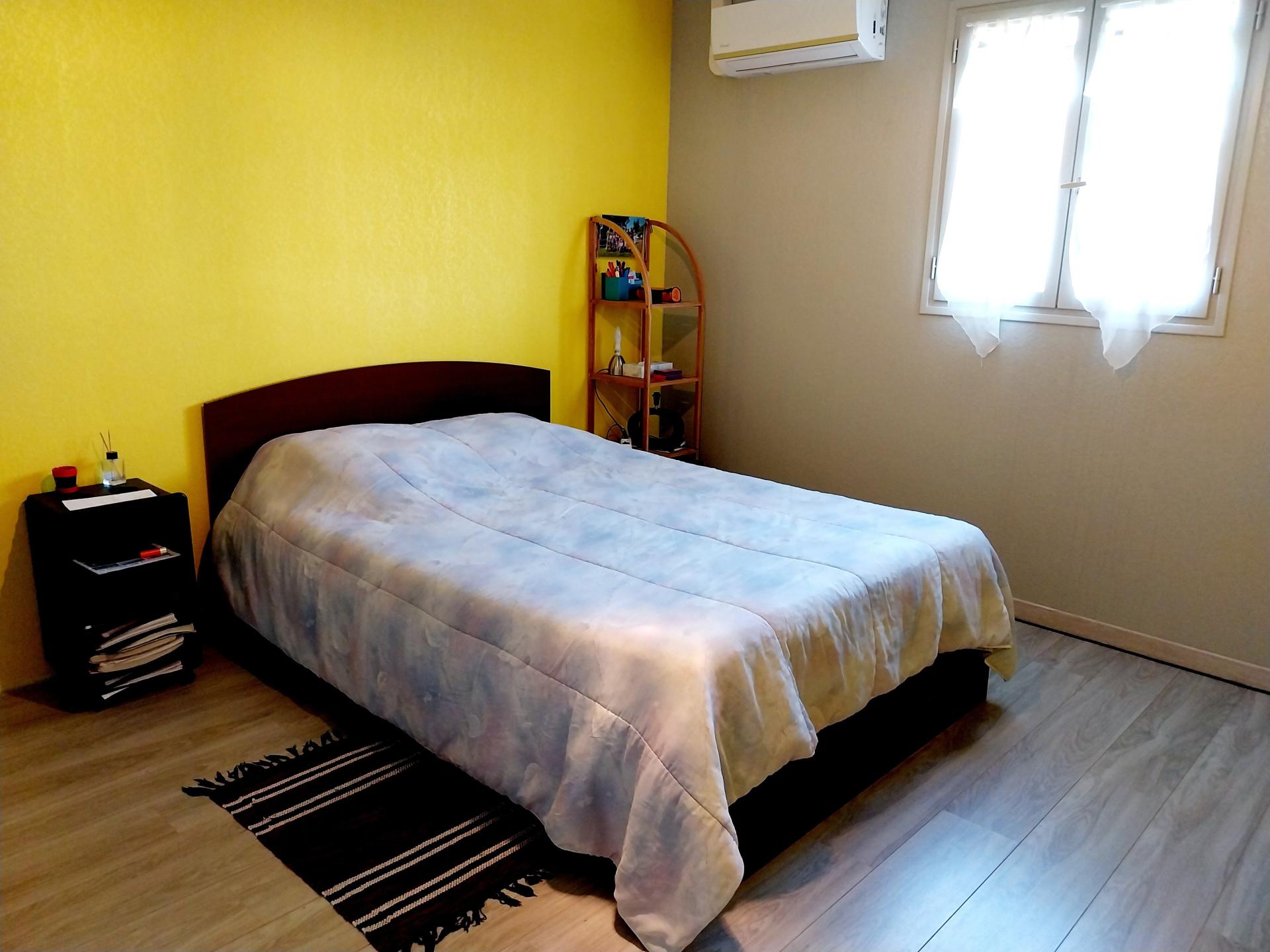 Miniature photo - 11 / 16