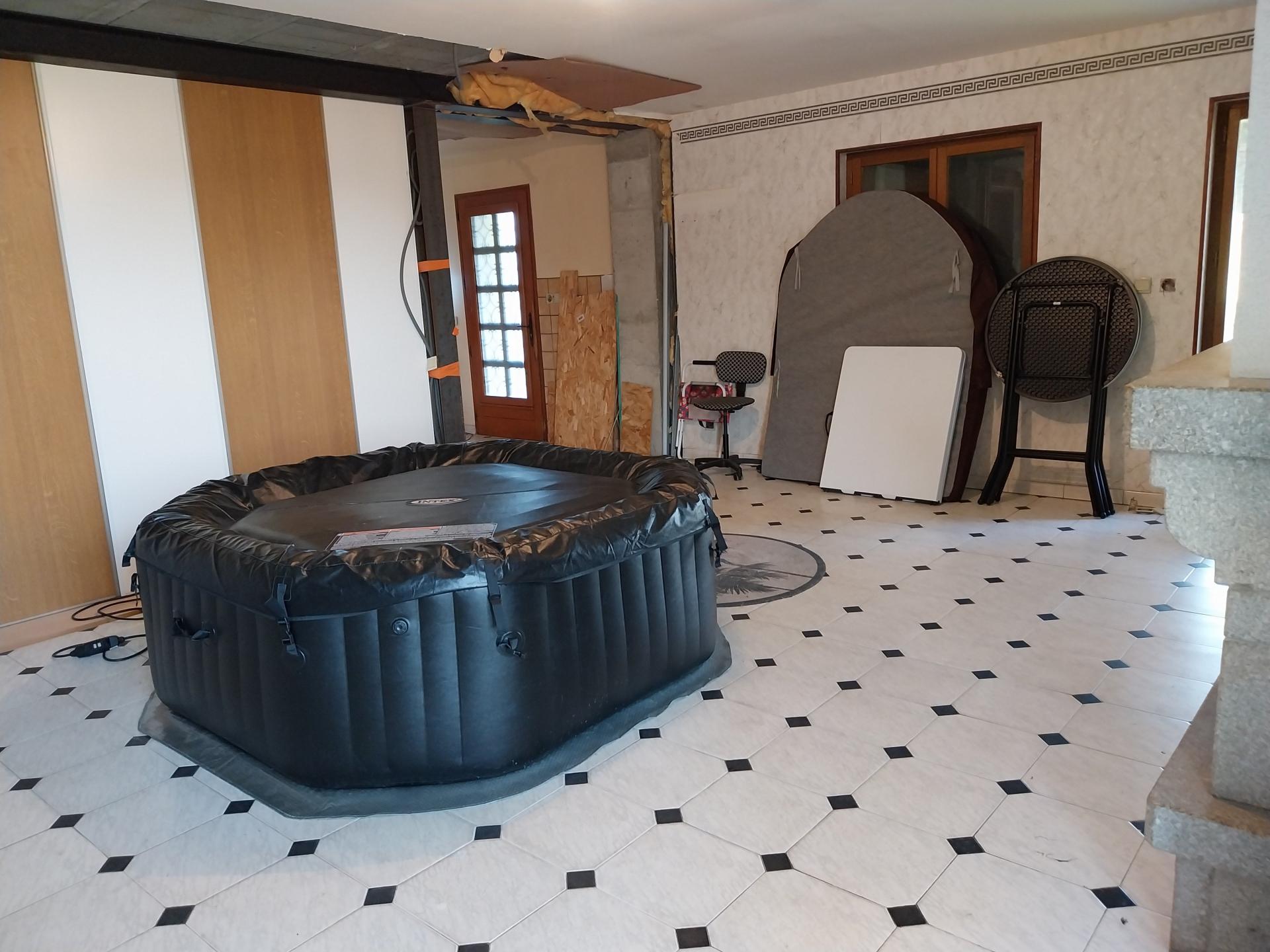 Miniature photo - 12 / 16