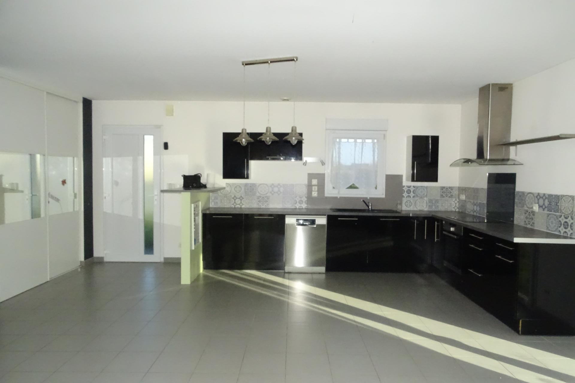 Miniature photo - 2 / 10