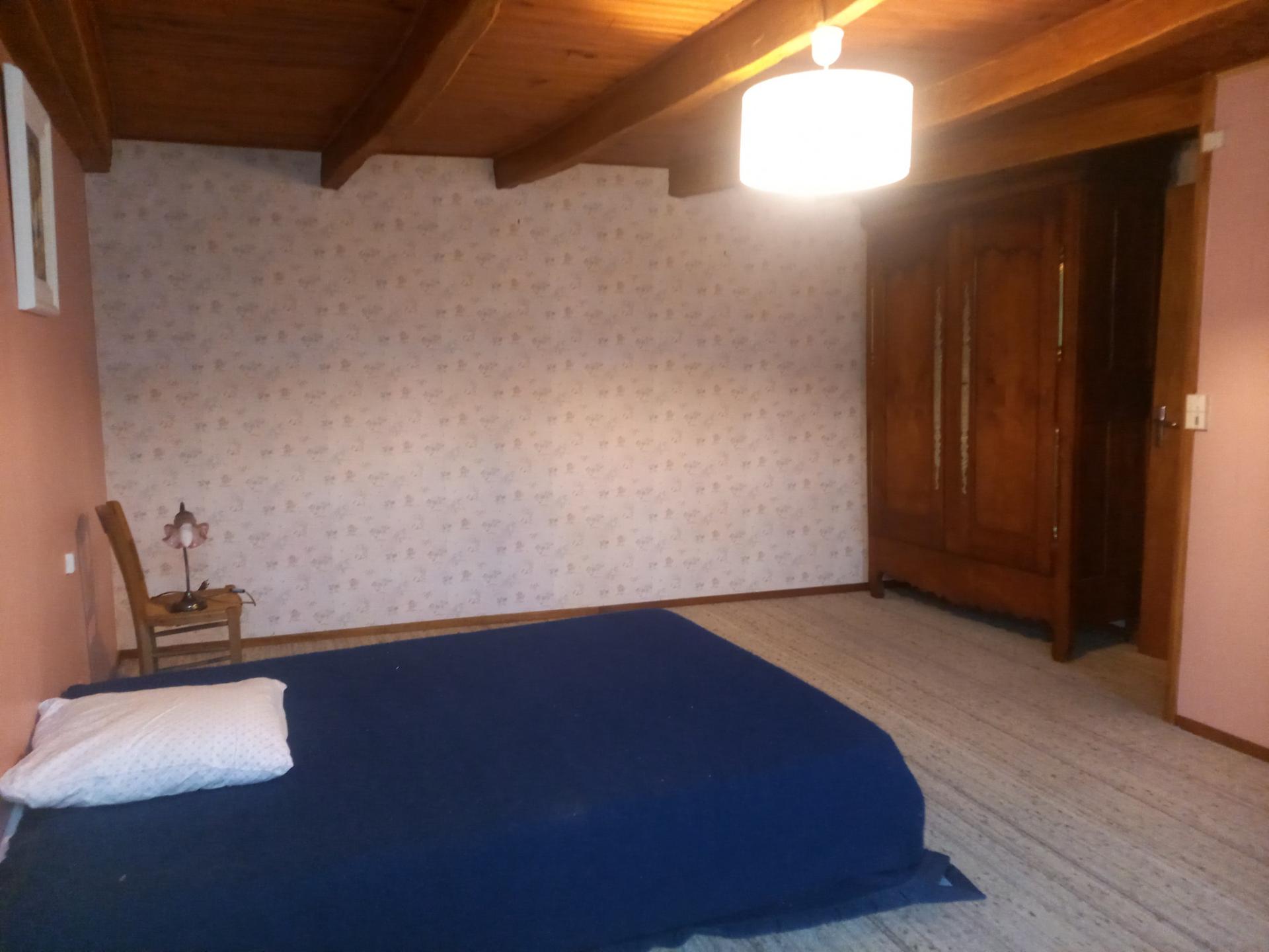 Miniature photo - 12 / 16