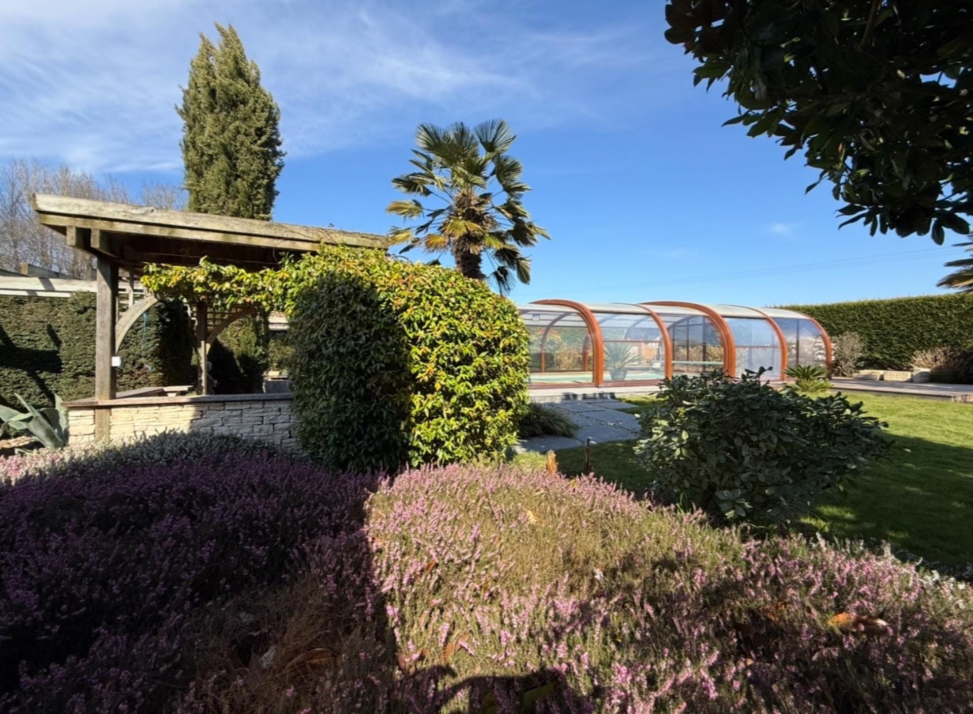 Miniature photo - 6 / 20