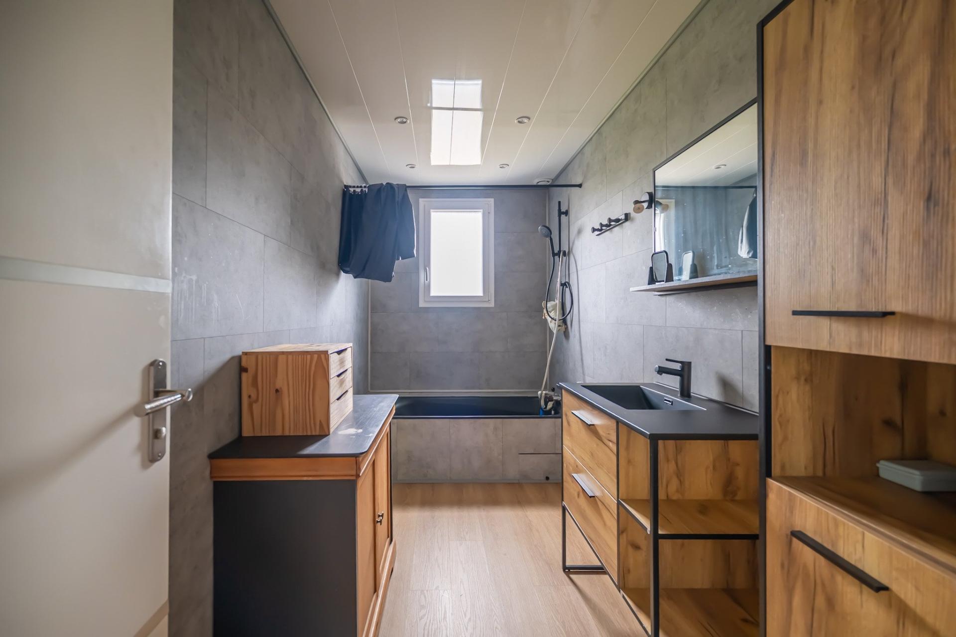 Miniature photo - 6 / 10