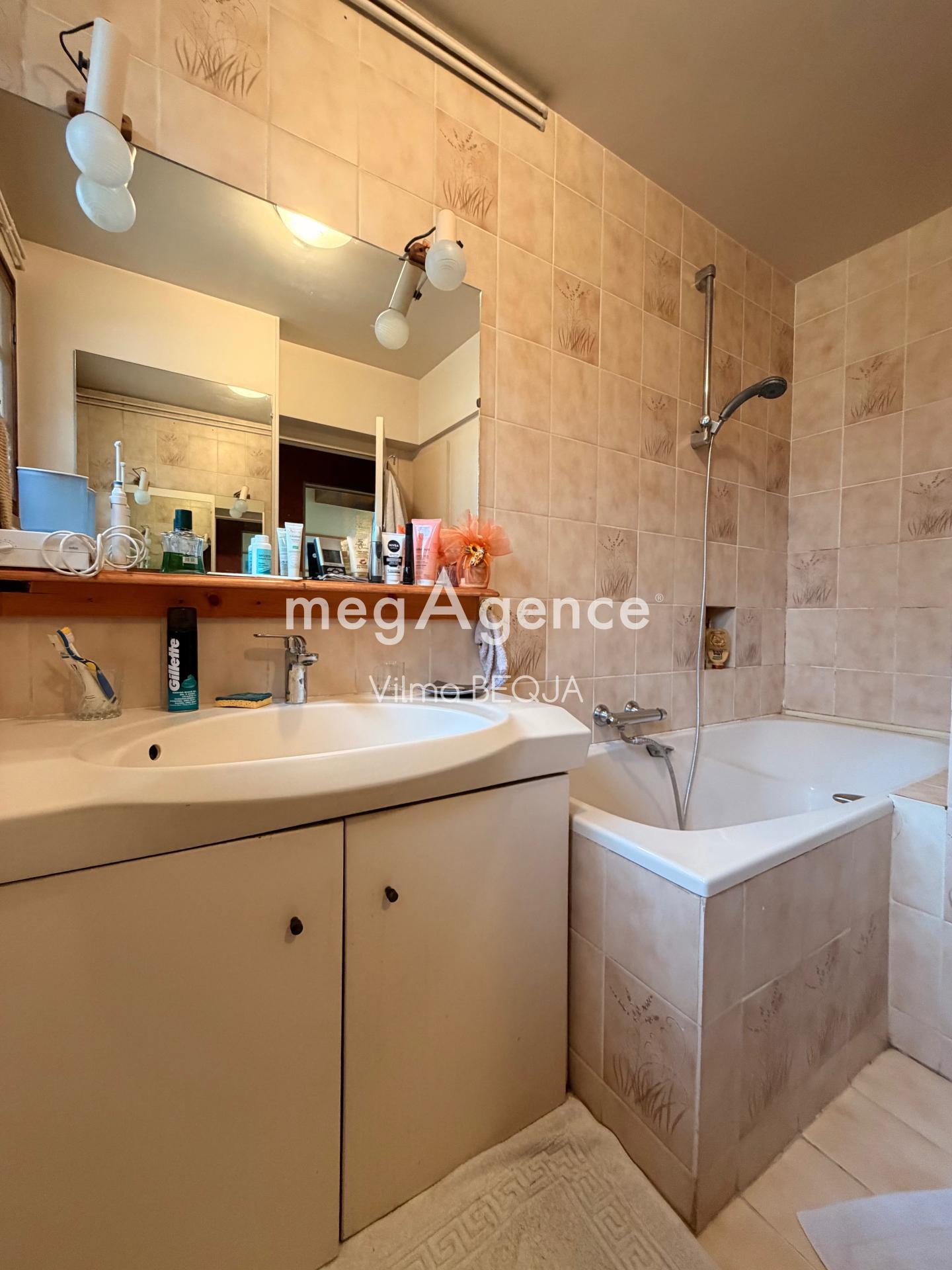 Miniature photo - 18 / 19