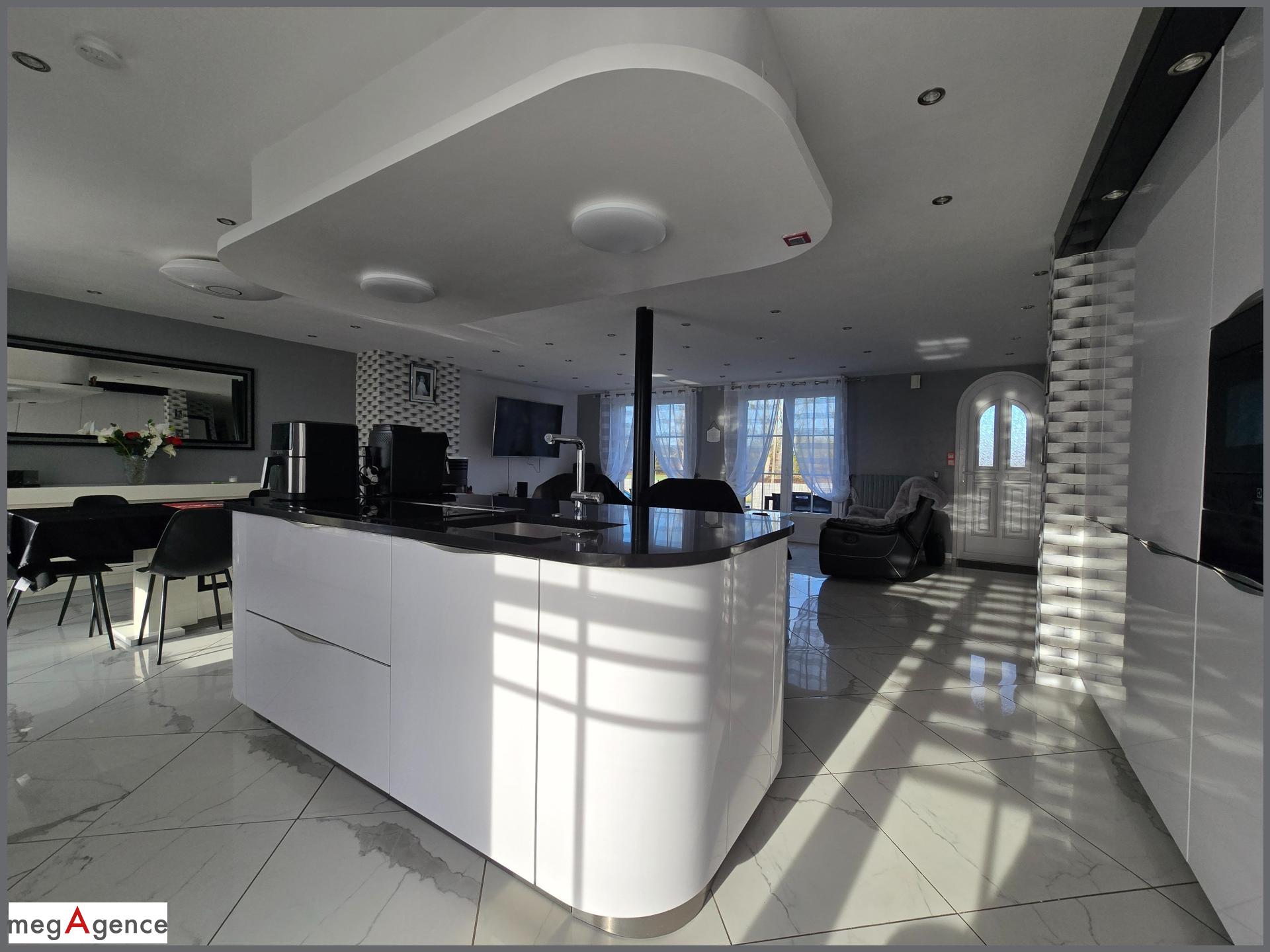 Miniature photo - 5 / 19