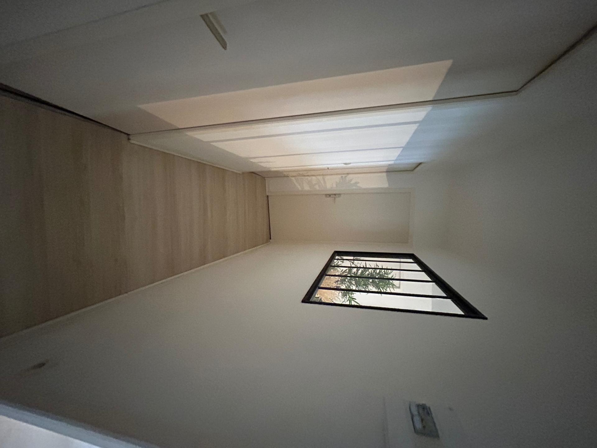 Miniature photo - 7 / 7